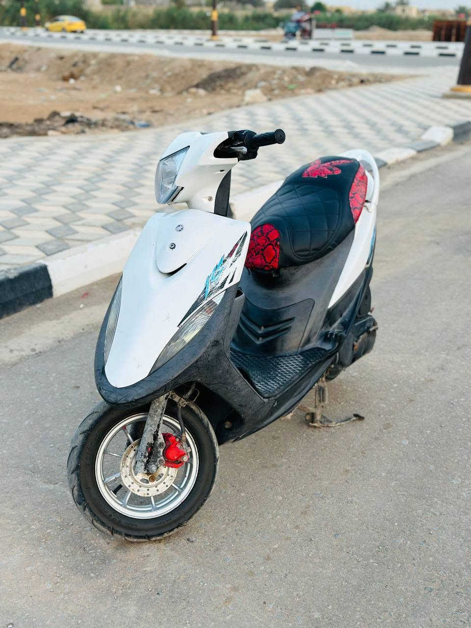 سلام عليكم
#ماكس عدلة كفالة عامة ☘️🙆🏻‍♂️

.

دراجة حاوية ما بيها اي نقص باتري فقط🔋

 .

تزويد بيهاا ويل مشيف اصلي🛵

.

والباقي #بلاد 🔥

.

السعر 950 😵💸

.

المكان السماوة الرميثة📍

.

للتواصل خاص او واتساب فقط

***********
