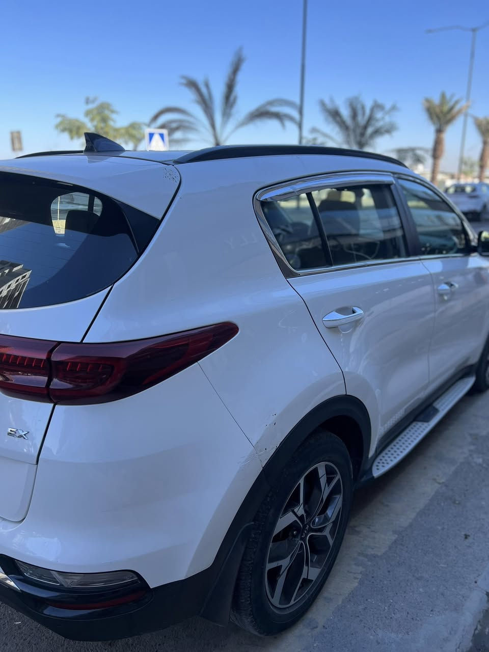 السلام عليكم ورحمة الله وبركاته شباب
كياا سبورتج موديل 2020 أمريكي حادثها جاملغ وبنيد صور الحادث والسونار مرفق بالمنشور وبيها بارد جاملغ خلفي بسيط جدا محركها 2400 وموصفاتها EX فول فول موصفات نفس الجيتي لاين واقوى كير مكينه حداديه تبريد كفاله بس بيها ضرر بمقدمه البدنه مال الشاصي الايرباك طاك والباقي كفاله السياره ماشيه 35 ميل شرط الفحص وين ميعجبك عارضها 173 وبيها مجال مكاني بغداد حي الجهاد وهذا رقمي 

***********
