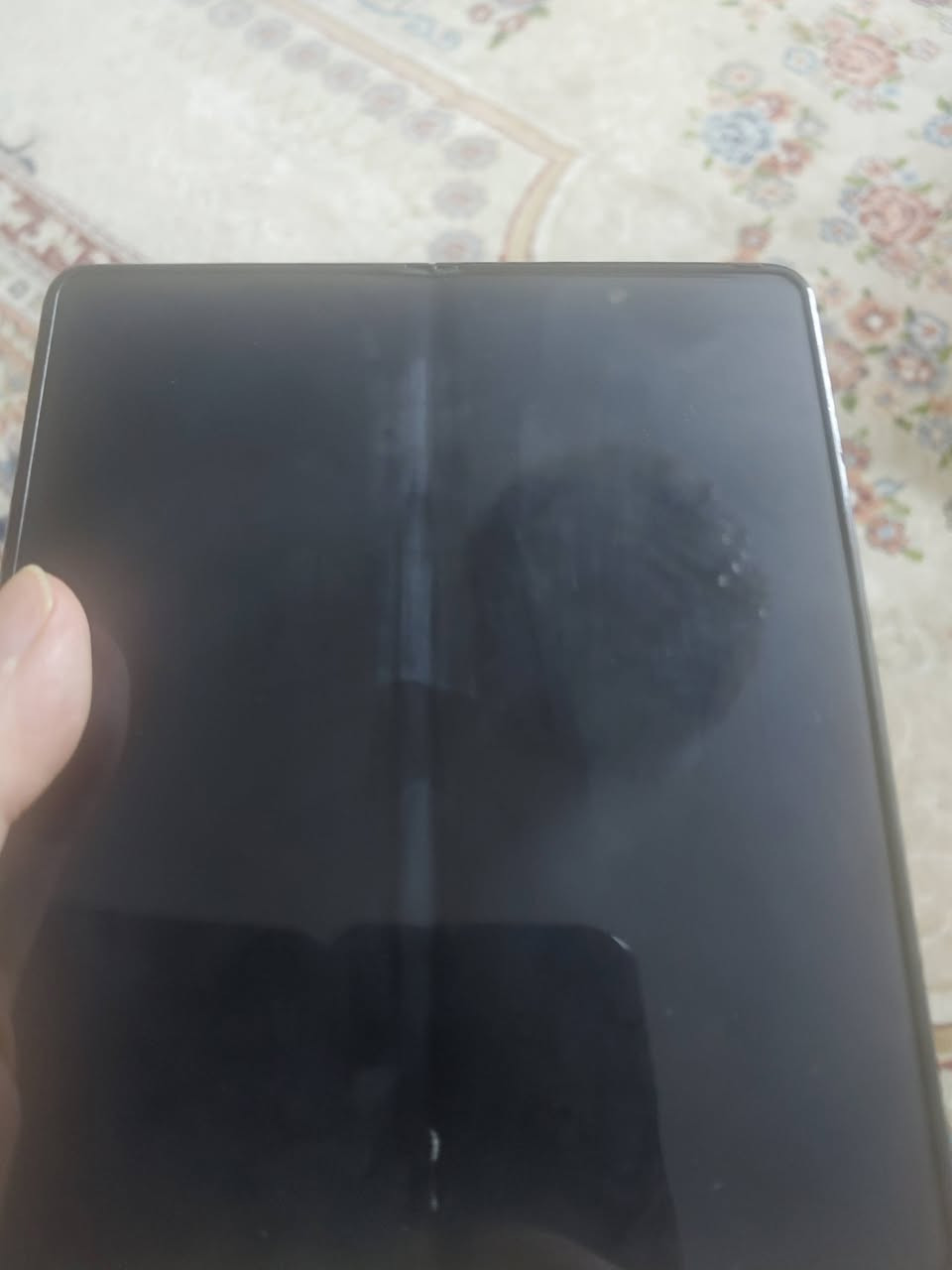 سامسونك فولد 5 ذاكره 512 دبل شريحه شرق اوسط بدون.ملجقات نظيف جدا بيه بس جزء صغير ملمتر كافع من الطبقة الجيلاتيه طبعا ما مإثر على شيِ
السعر 750 الف ققل
***********
مكاني بغداد الدوره ويوجد توصيل لكل العراق
