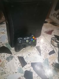 بلي اكس بوكس 360شغال لبيع سعره150 بي مجال الستفسار 07700524916 مراوس ج...