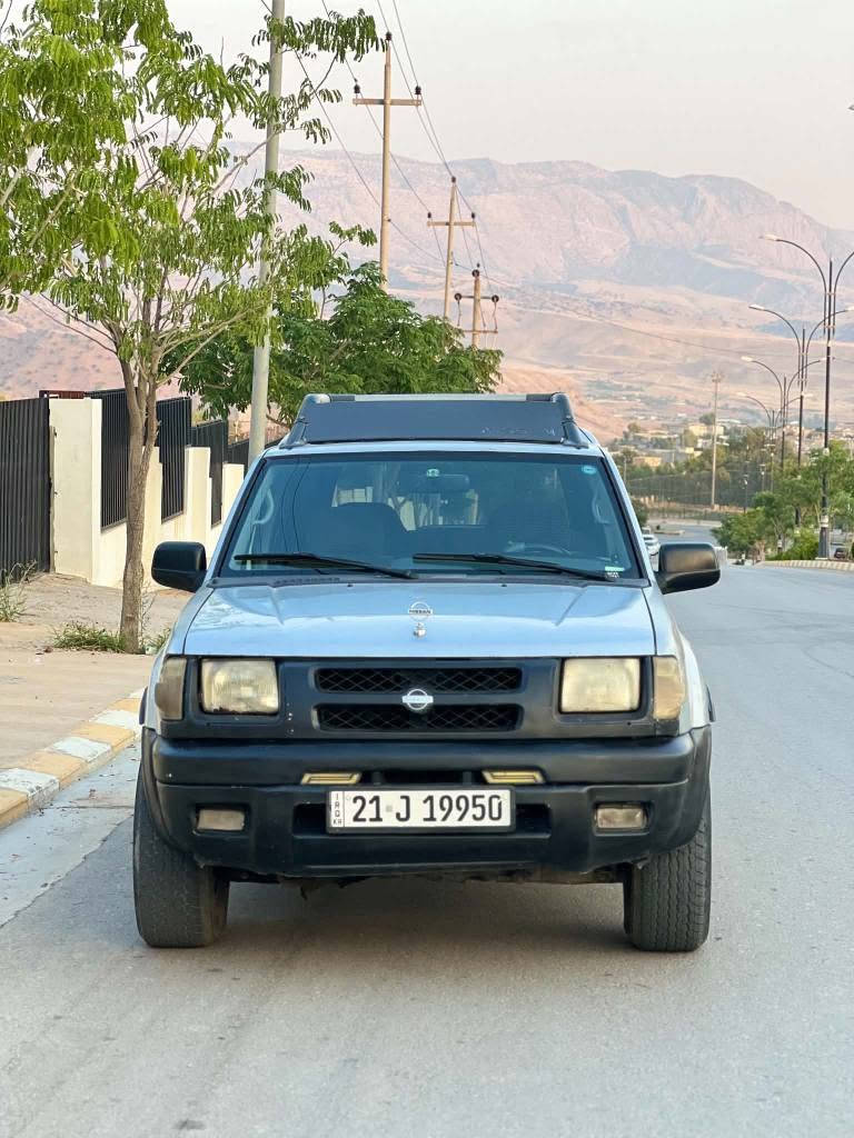 نیسان ئێکسترا مۆدێل 2000 ڕەقەم سلێمانی ڕەقەمو سەنەوی تازەیە تا 2028تەحویلو خەرامە بەشەرت تۆماتیک سڵایت   دەعمو لێدراوی نیە خازو بەنزینە ناو دەری زۆر جوانە پێشو دوای تازە داگیراوە سەیارەکە ماڵی من نیە مشتەریت تێل بۆ خاوەنی بکە دەربەندیخان گۆڕینۆ قیست نیە ***********  نرخی 65گڵاو تۆزێک مەجال دار بنديهكان, السليمانية
