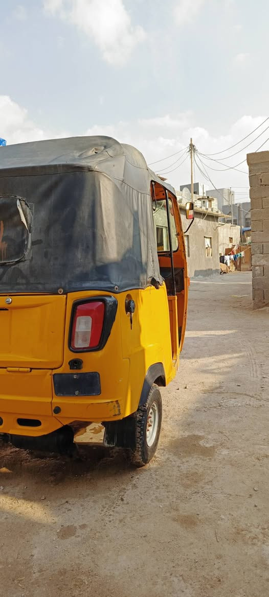 اسلام عليكم تكتك بياجو البيع موديل19رقم إنكليزي بدي نضيف مكينه نضيفه تواير انضاف كهربائيات انضاف العنوان البصرة شط العرب التنومه السعر 3600 تلاثه وستميه رقم الهاتف***********
