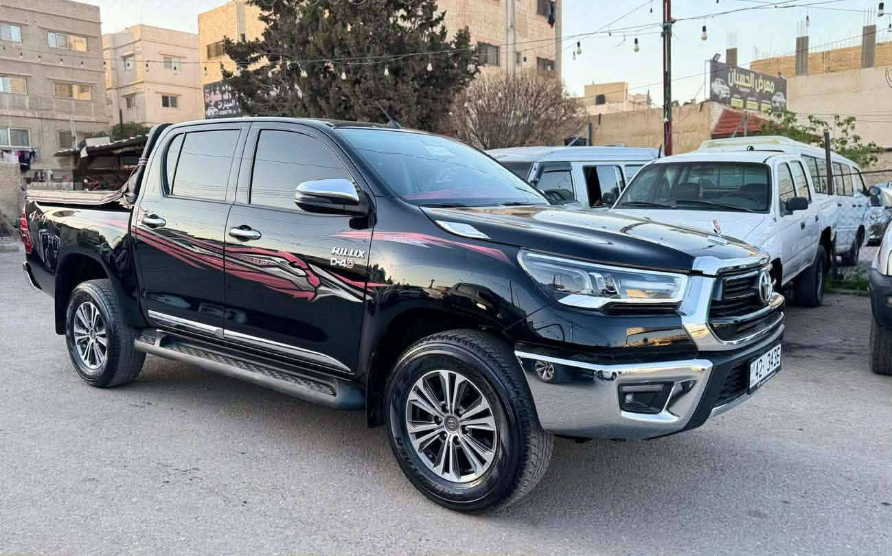 ماشي 24الف
🟡 تويوتا هايلوكس 2024 🟡
ماشي 24000كيلو
وارد عبداللطيف جميل
محرك بسعة 2800cc
يقطع ما يقارب 300 كم / 20 لتر وقود
دفع رباعي 4x4
بقدرة 201 حصان
❗️❗️ المواصفات:
✅ اضوية زينون
✅ جنط 17 انش
✅ كشافات زينون
✅ حساسات أمامية وخلفية
✅ غمازات مرايا
✅ بصمة أبواب
✅ صندوق خلفي مغلفن
✅ داخلية مميزة باللون الخمري
✅ تحكم استيرنج
✅ مثبت سرعة
✅ أوامر صوتية
✅ بلوتوث
✅ بصمة تشغيل
✅ مكيف حامي بارد
✅ مكيف خلفي مركزي
✅ أضوية أوتو
✅ حساسات مطر
✅ نظام ماجلان / GPS
✅ مانع انحدار
✅ مانع انزلاق
✅ شاشة
✅ أنظمة قيادة متعددة
✅ جير أوتوماتيك
✅ نظام MTS للتغريز
✅ زجاج كهربائي
✅ مرايا كهربائية
✅ والعديد من الإضافات المميزة 
0780521633 محمد اللوزي


**إذا كنت صاحب هذا الإعلان وتريد حذفه لأي سبب، رجاءا أرسل رسالة إلى الدعم الفني**