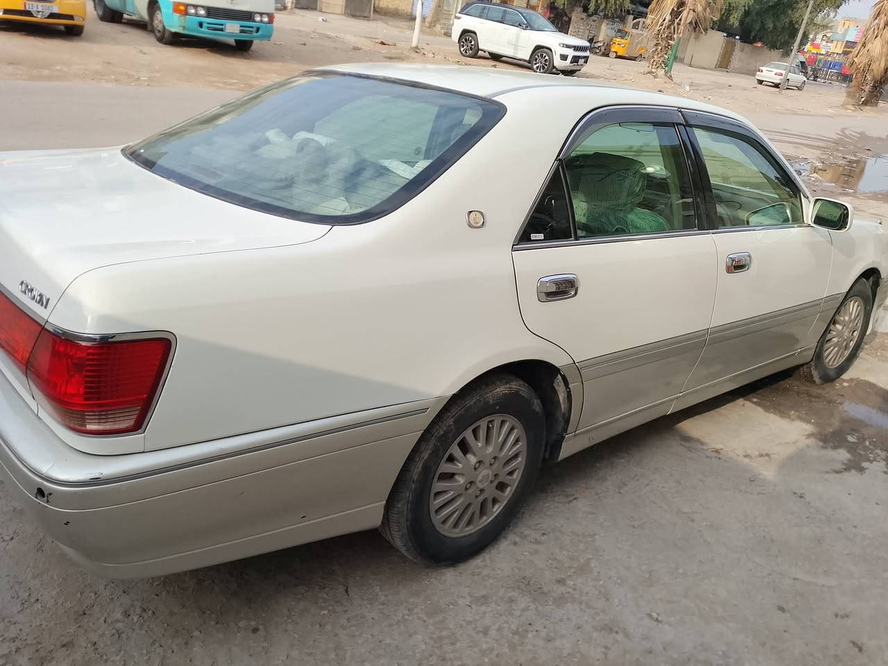 كراون ملكه للبيع رقم بصرة انكليزي باسمي تحويل ثاني يوم
موديل ٢٠٠٠  كرستال 
 شاصي 71 مكينه VVti 
تحوير الامارات فوك وجوة
2 دكم 
٢كشنات كهربائيه
 مرايات هيتر 
 تخم تاير حداده مكينه كير حلوات صبغ قمارة وجاملغين خلفي
السياره جاهزه 
السعر٩٩وبيهه مجال لطيبين
 هاذه رقم صاحب السيارة
***********
