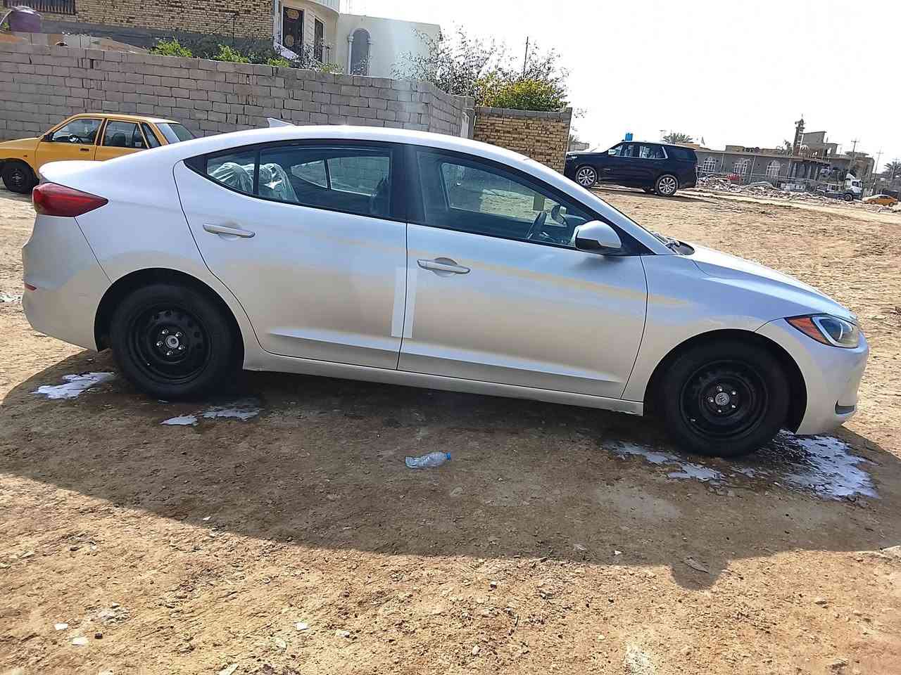 السلام عليكم النترا امريكي 2018 مكينه دوش حادثها نص جاملغ خلفي فقط بدون تبديل بدون داخل كلها ليبل واحد رقم بابل كير مكينه كفاله
مواصفاتها تحكم ستيرن
شاشه كبيره 
كامره دواره
رادار 
كير اي تي 
مداور ثاني يوم 
سعرها 121
مكانها بابل قرب جسر نادر 
***********
بيع او مراوس حسب
