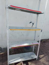 ميوزه للبيع مكاني رمادي تاميم الحديد ب ٣٠ والجام ب ٥٠ الاستفسار 078308...