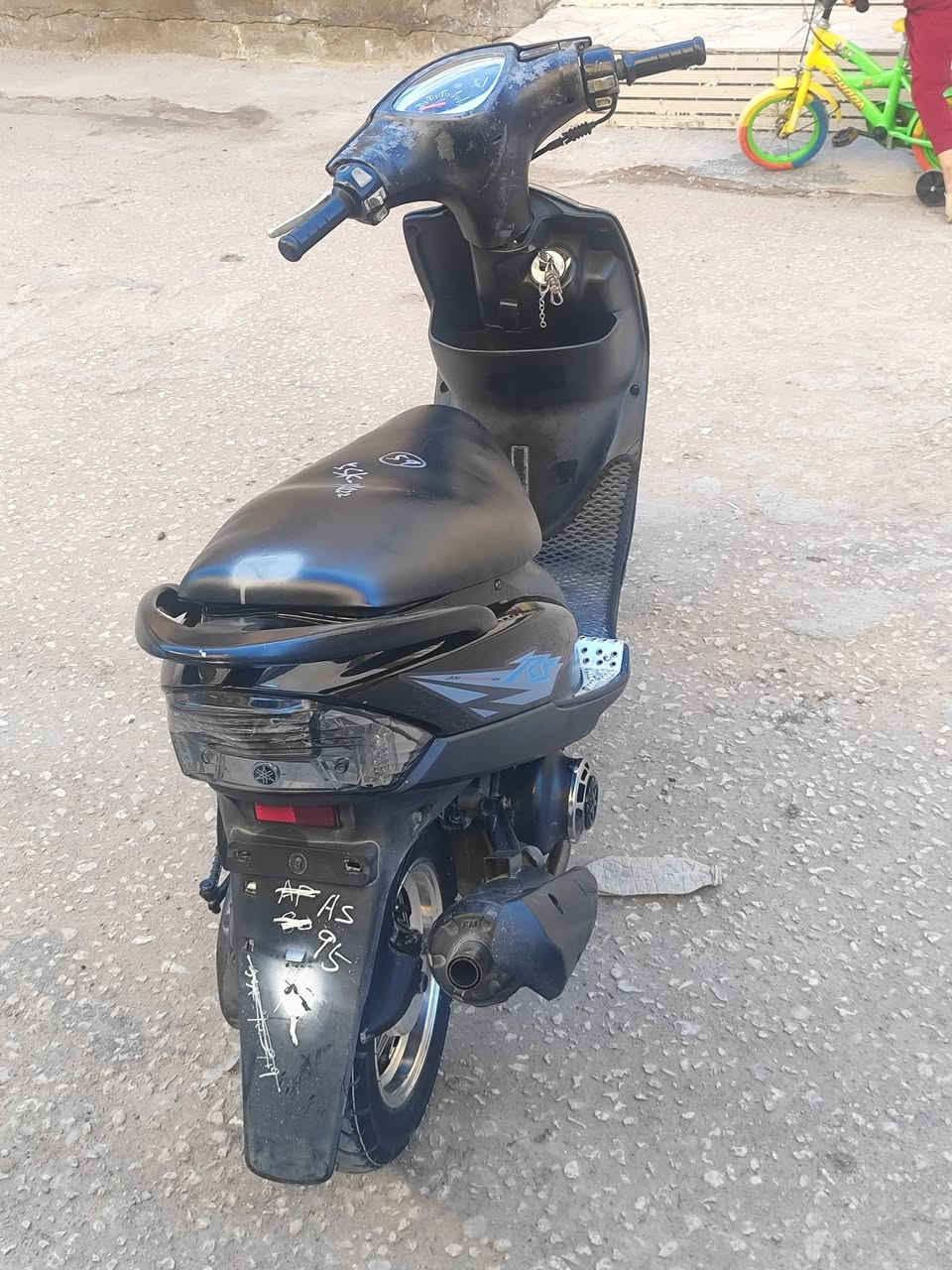 سلام عليكم ماكس عدله لبيع صالله شهرين وصل موجود طالعه من الحله  دراجه  مامفتوح بيه برغي بعد انضف من صور ابيع بدون وياله مكاني كربلاء قرب مستشفى الكفيل يم اسوق برتقاله سعر خاص ا سفسار ***********
