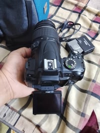 نيكون d5000 سعر 250 الف مكان حي البنوك  07716353471