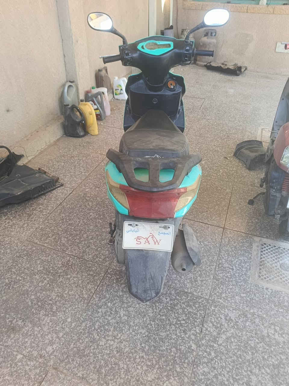 سلامً عليكم عندي دراجه للبيع سكنز نظيفه مامفتوحهً نظامً ولفات ويوجد وياه مفاتيح اثنين أو بصمتين السعر ٧٥٠ ا و بيه مجال متواجد واتساب أو ماسنجر اوهاذه رقمي***********
