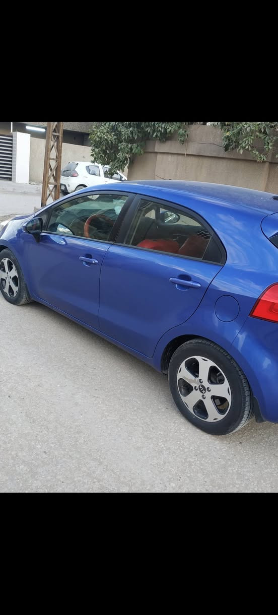 كيا ريو هاج باك وارد كندي موديل  14 حادثه جاملغ  وباب السايق مصبوغه عام جماليه اثر جراد وحاليا جراد موجود بالبنيد وبالقماره
رقم بابل
محرك 1600 GDI
من اخذتها المحرك ينقص حسب ماكالو رواجز  ماشيه اكثر من ٢٠٠  يرادلها ترتيب لان متروكه سياره وشغاله ومتصرف بانزين ميزانيه وتايرات ماناقصها شي 
تدفئه تبريد نظام ايكو مانع انزلاق
السياره يرادلها ترتيب وتكحيلات ممبينات بالصور
مكان سياره بابل
السعر  65 وبيها مجال
التواصل عن طريق واتس فقط

***********
