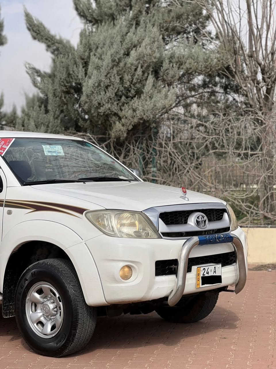 تيوتا هايلوكس
موديل 2009
سياره فور ويل 
سياره بص شبرين باب كارت بدون دواخل 
رقم و سنوي جديد سياره بدون مصرف حيل نضيف
رقم دهوك 
مكان سياره عقره📍
رقم واتصاب***********☎️
رقم كورك ***********☎️
