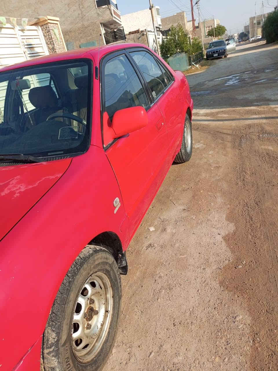 كورلا للبيع موديل 2000 محرك وكير خير من الله صدر أمامي وخلفي جيد فقط تحتاج صبغ حزام والجاملغ من جهة اليمن مبدل والسعر 63 وبيه مجال***********
