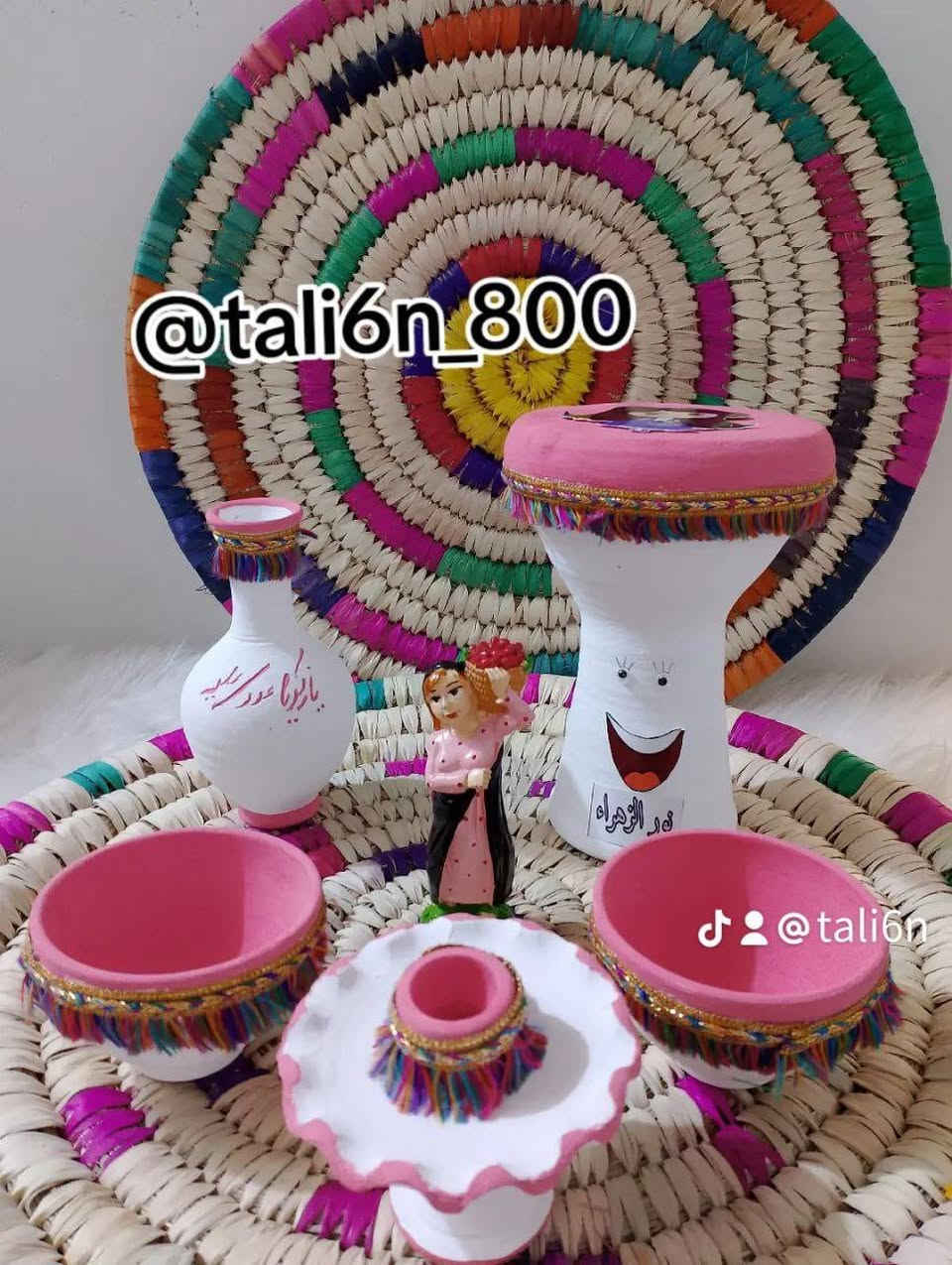 صواني زكريا فاخرة بتصاميم راقية، مزينة بمجسمات بغدادية أنيقة أو بأسماء الأطفال، تُنفَّذ بدقة لتليق بذوق الزبائن المميزين وتبقى ذكرى جميلة.
للحجز والاستفار خاص
او واتساب
***********
