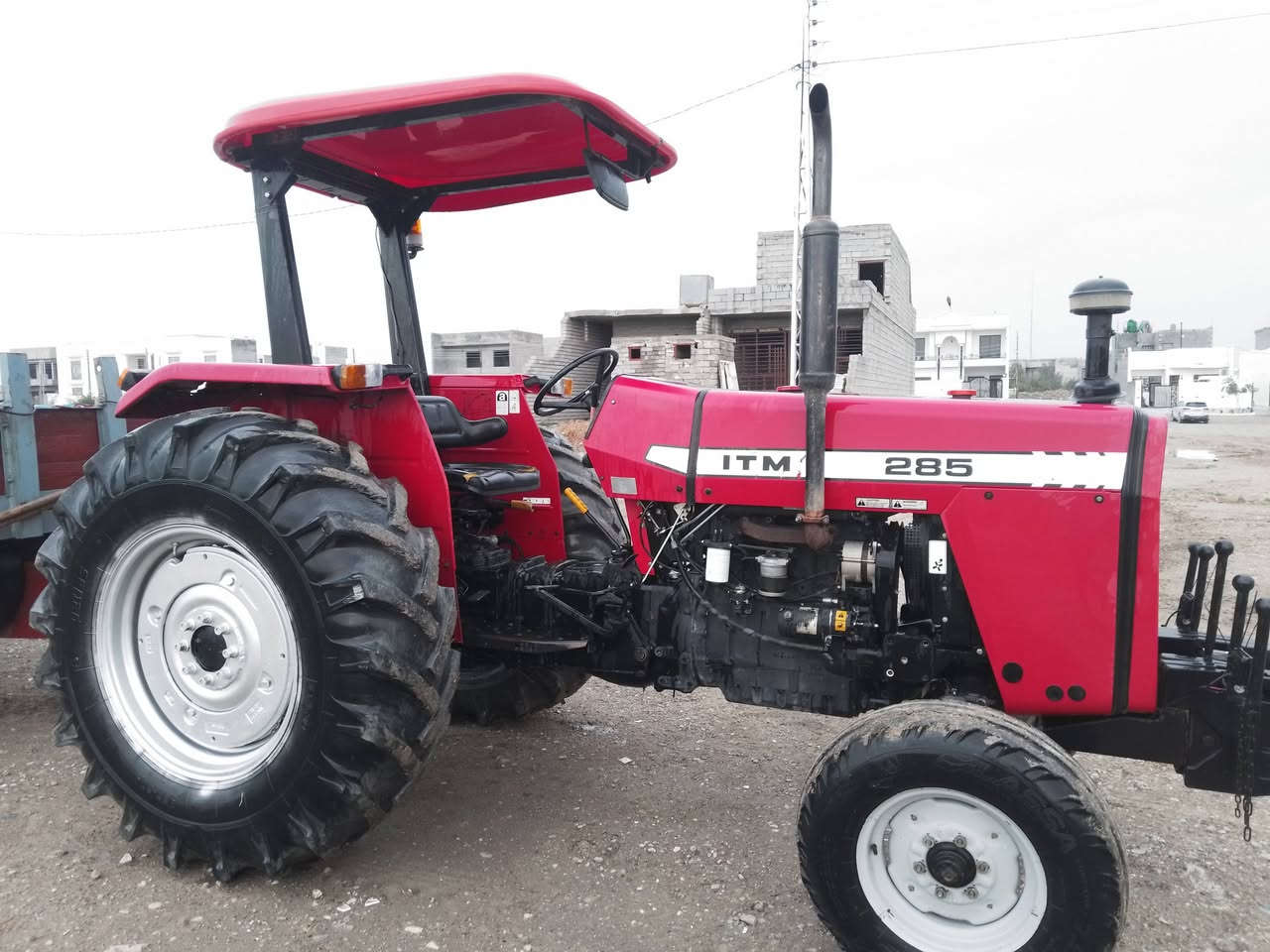 السلام عليكم فوركسن أيراني مديل2019 رقم سليمانية زراعية كير محرك هودرليك شركة كلها عل ابلاد كهربائيات كلها شغاله للأستفسار الأتصال على الرقم ***********
