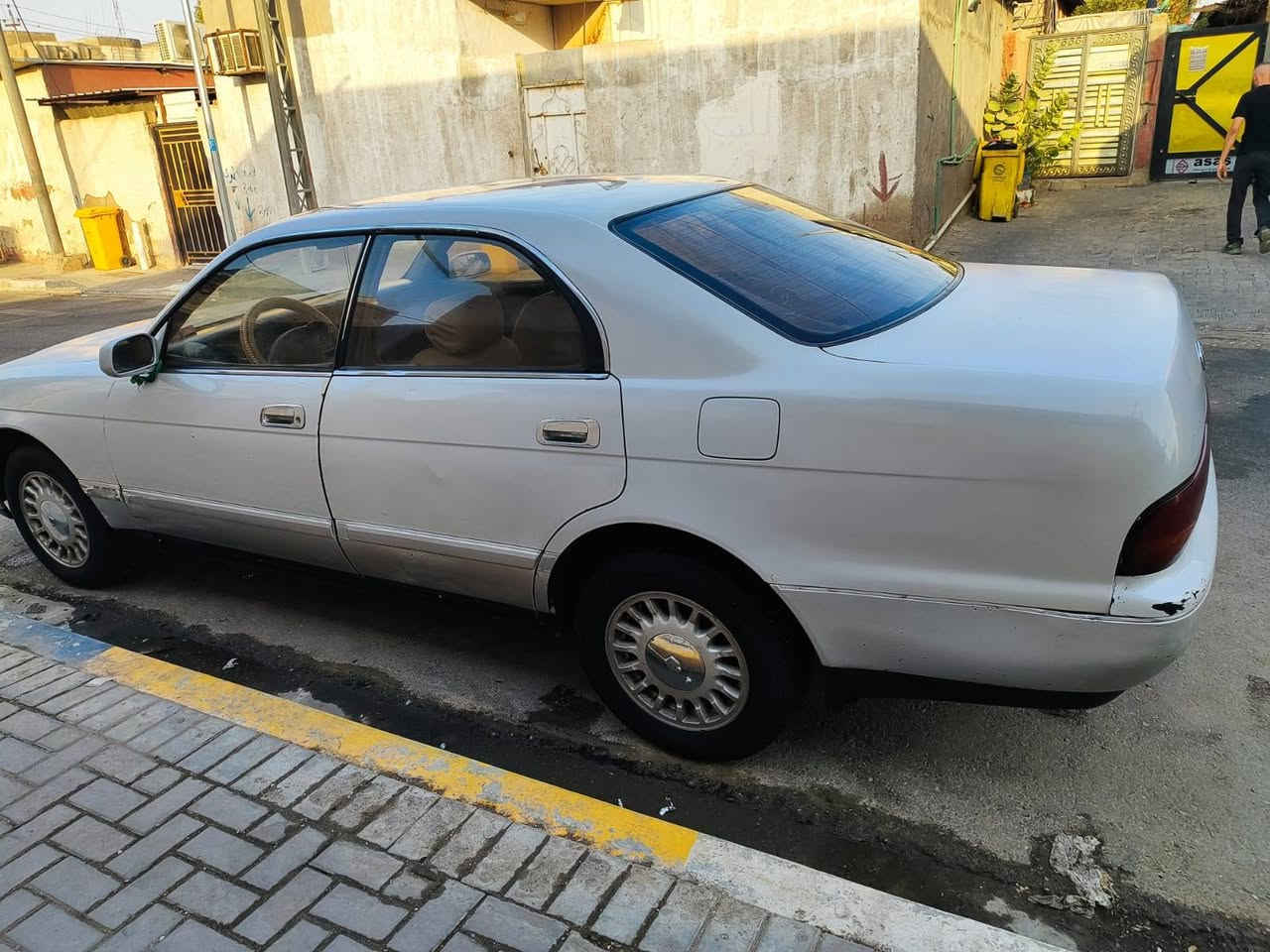 بطه موديل 92
رقم قادسية مشروع وطني 
كفاله كص ونقل جثه والأصوليات 
مكينه فيفيتي ومكينه وگير عل فحص
دواخل حلوه 
السعر 50
مكان السياره القبلة 
***********
