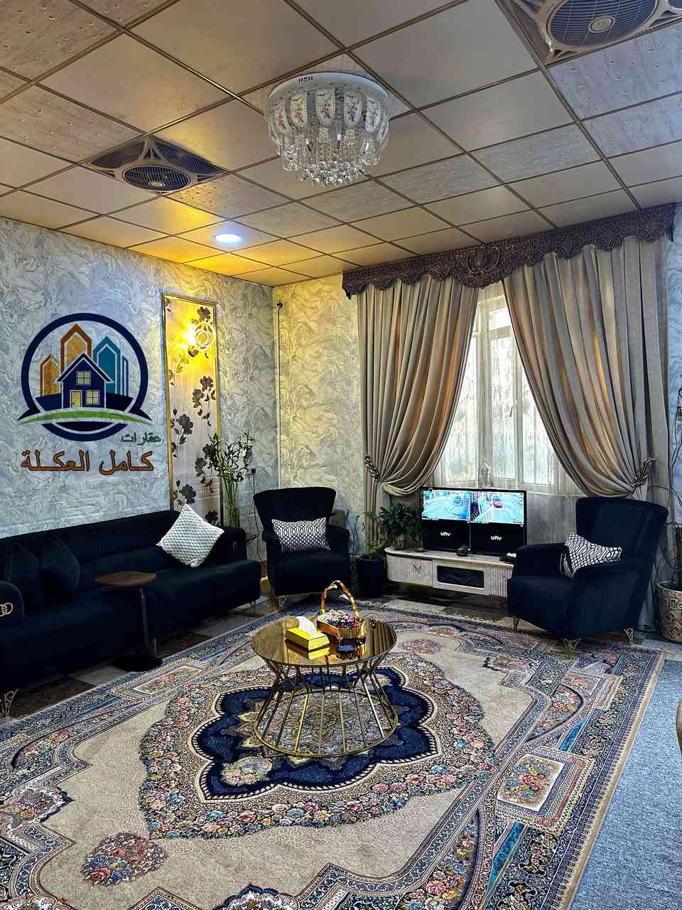 للبيع
مشتمل في حي الضباط الثانية قرب كوفي البيروتي 

موقع مميز شارع 15 
المساحة 110 متر 
يتكون من 3غرف نوم و2 حمام ومطبخ واستقبال وكراج سيارة 
بناء 2018 
السعر مناسب 
🏠🏠🏠🏠🏠🏠🏠🏠🏠🏠🏠🏠🏠🏠🏠

للاستفسار  الاتصال 
المحامي تاج الفاطمي *********** ☎️
المهندس احمد الحسني ***********☎️

عنوان 📍المكتب سامراء حي العرموشية مجاور كباب ابو حمزة  عقارات كامل العكلة
