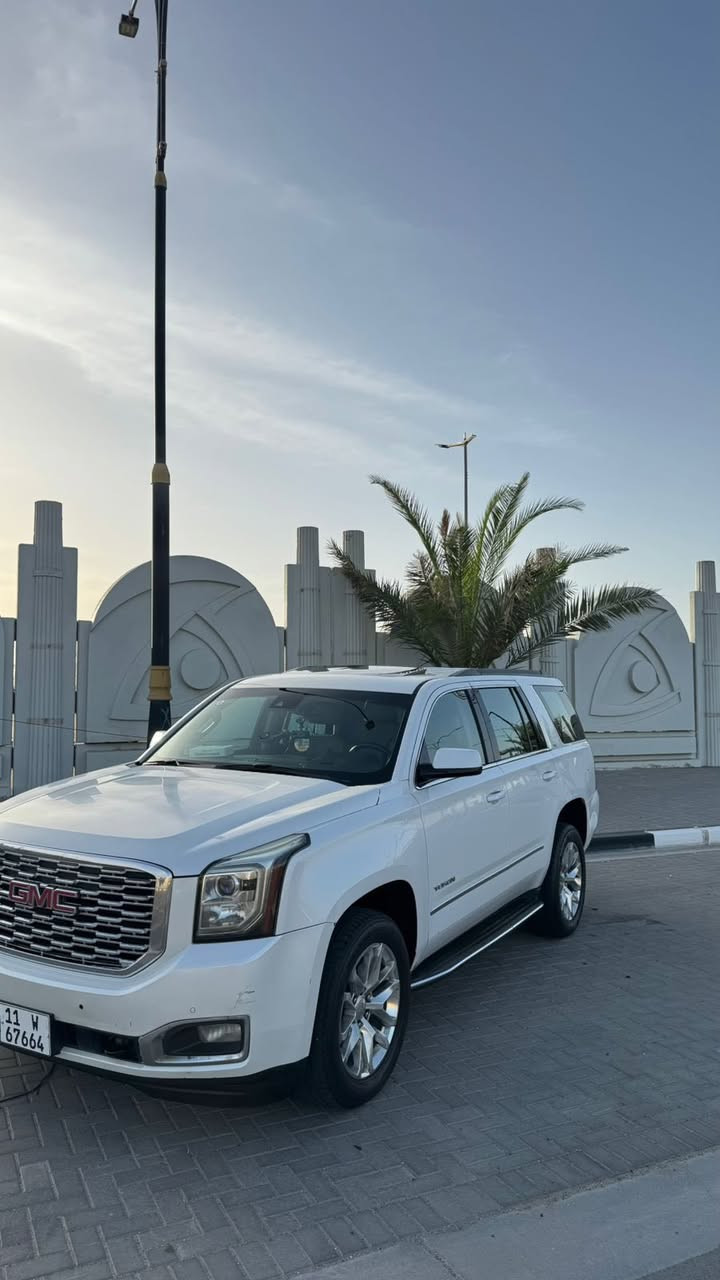 السلام عليكم
يوكون للبيع خليجي ٢٠١٧ SLT مكفول من الحادث فول مواصفات السعر 350$ 
للاستفسار التواصل على الرقم 
***********
