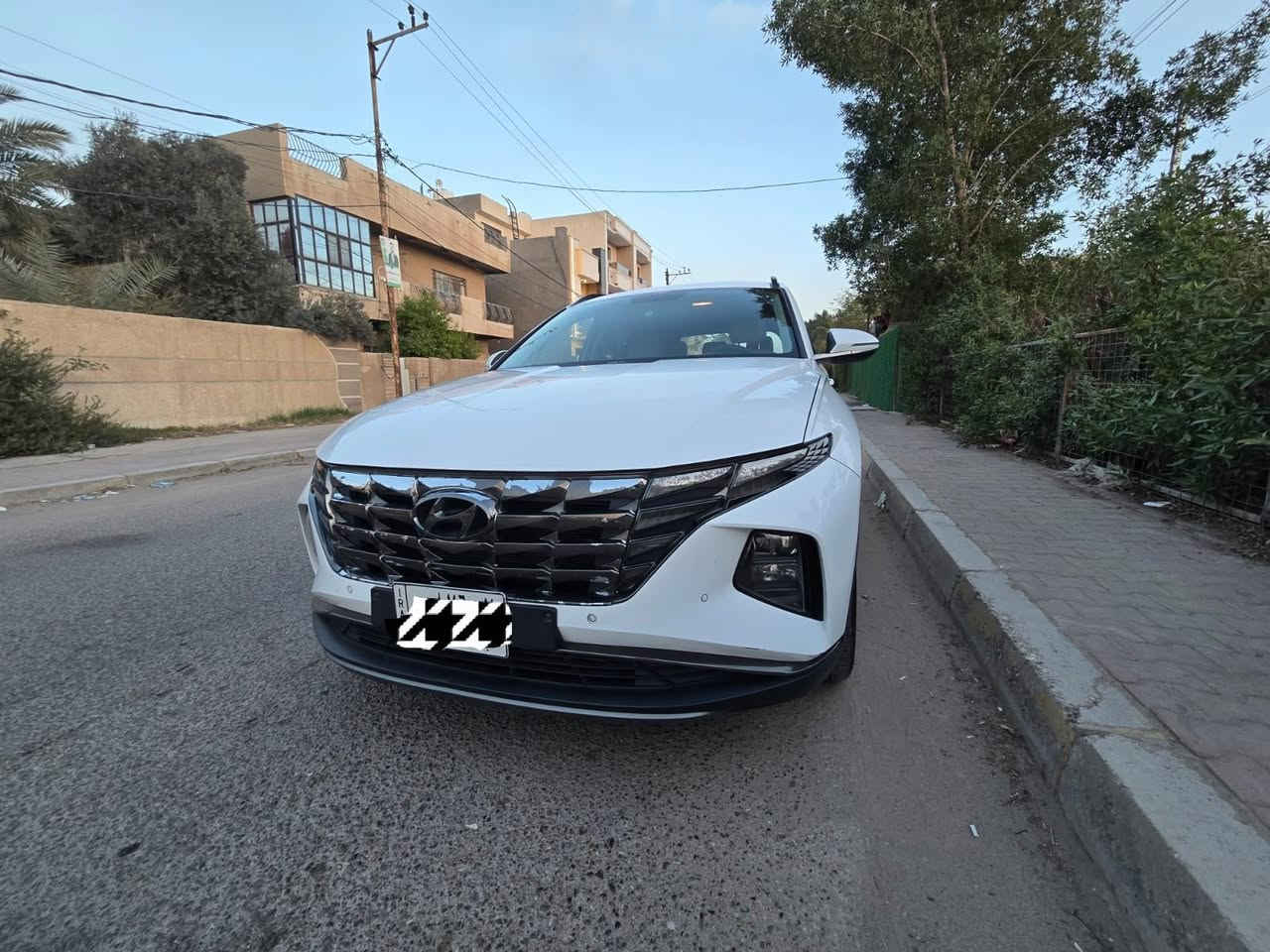 توسان 2022 خليجي فول مواصفات1/1 عدا الفتحة محرك 2000 دوش المرغوب  تبريد ثلج قطعتين امامي وخلفي ماشيه 79بصمة أبواب بصمة تشغيل مري شفط اشاير بالمري كرسي كهرباء جلد  شاشه كبيره هاند بريك دكمه بيها صبغ بنيد فقط بدون دواخل الرقم بغداد الماني مشروع وطني السعر 178 قفل بغداد الدورة للاتصال ***********
