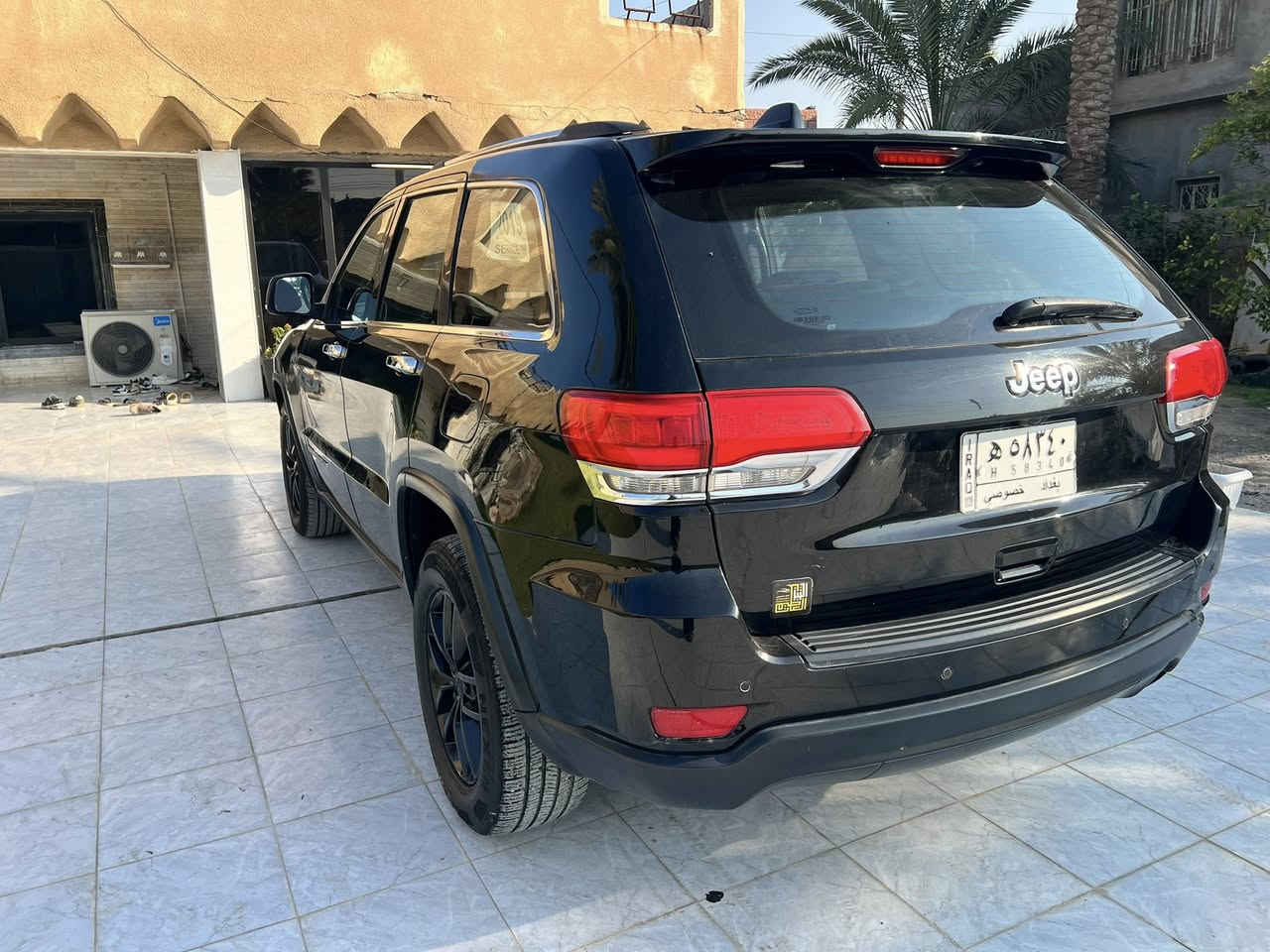 السلام عليكم  من رخصت الادمن جيب موديل 2019 فول عده فتحه للبيع رقم بغداد السعر 180 حادثه بلمنشور كل الصور موجوده بلمنشور  رقم التلفون ***********العنوان ديالى خان بني سعد
