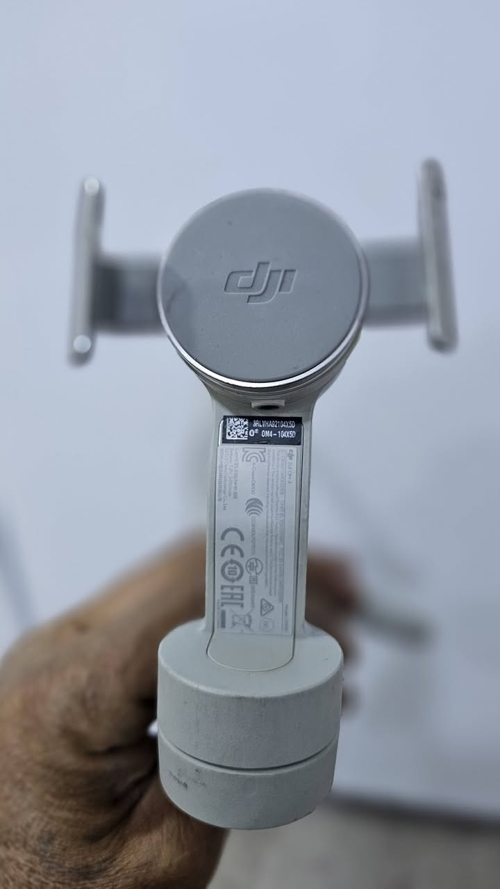 Djl  5    مستعمل قلیل جدید
سعر 100
 عنوان اربیل***********
@
