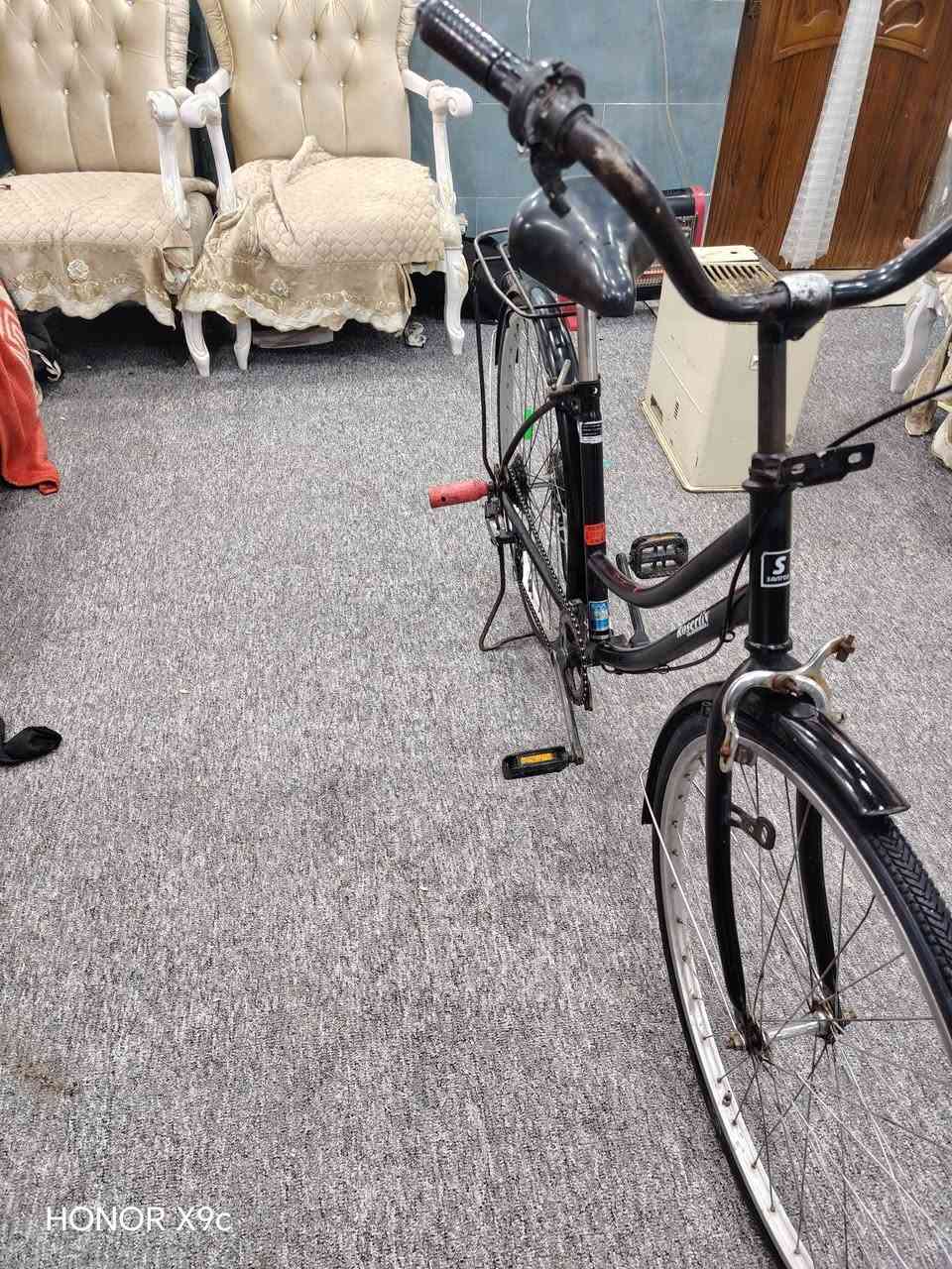 السلام عليكم باسكل لبيع سعر75 ***********     ***********
