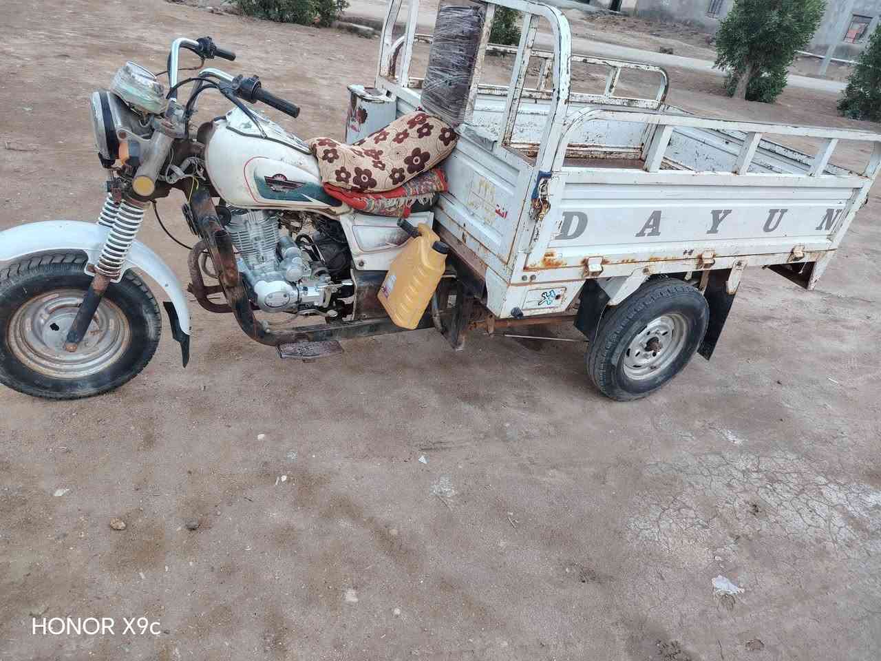 السلام عليكم ستوته البيع مديل 2015 وراق ذا يريد تواصل وياي هاذا رقمي ***********
