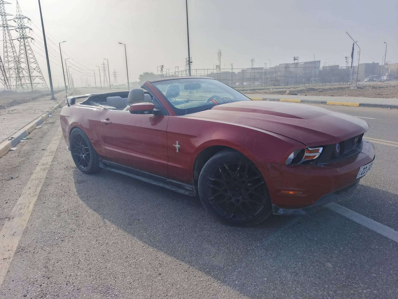 سلام عليكم موستنك كشف ادوات  مديل ٢٠١٠  بدون كص متومه طبق الصل شرط رقم وسنويه طالع من مرور اربيل كير مكينه البدي كلش حلوات الكشف شغال تخم تاير قياس ٢٠ حداده نص عمر  دواخل بل كارتون مابيه كل نقص فقط شي بصيط غسلته من جوه ول والكيلو متر بقه يعلك  
بيع او مراوس مكاني بصره سعر ٤٨ وبيه مجال 
***********
