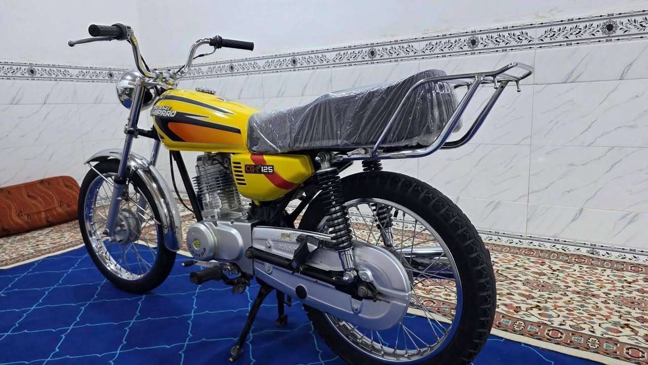 البيع نامة شلامجة مديل 26 أوراق  دراجة بعد هي شيس صار لها شهر من معمرا وسعر 500 وشراي ينتصل 
***********
***********
