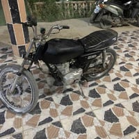 دراجه أربع كير. 2015 الدراجه زينه والشغل  السعر 175 بيه مجال٠٧٧١٧١٢٤١٥...