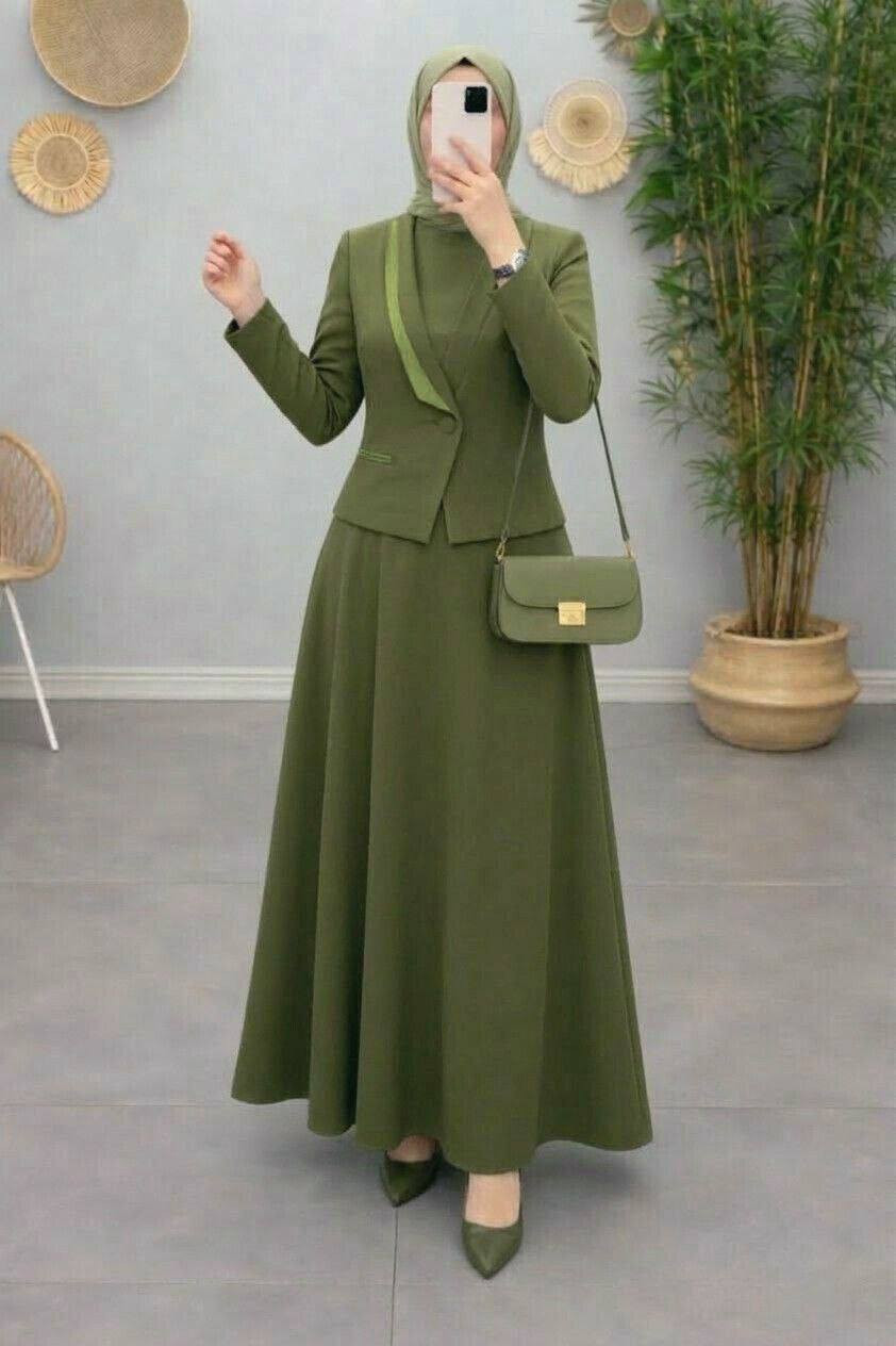 وصل موديلنا الجديد 😍 

* طقم بتصميم فاخر  Vip
مكون من ستره وفستان كلوش بقصه مميزة بتفاصيل انيقه قطعه راقيه جدا  😍
القماش الاصلي جدا فخم   
* ستره مبطنه طول 55 سم
طول الفستان 150 سم 
* القياسات /
40/42/44/46/48/50

* الوان / 6 الوان الموضحه بالصور 
للحجز والاستفسار مراسلة دايركت💌
يوجد توصيل لجميع محافظات العراق❤


**إذا كنت صاحب هذا الإعلان وتريد حذفه لأي سبب، رجاءا أرسل رسالة إلى الدعم الفني**