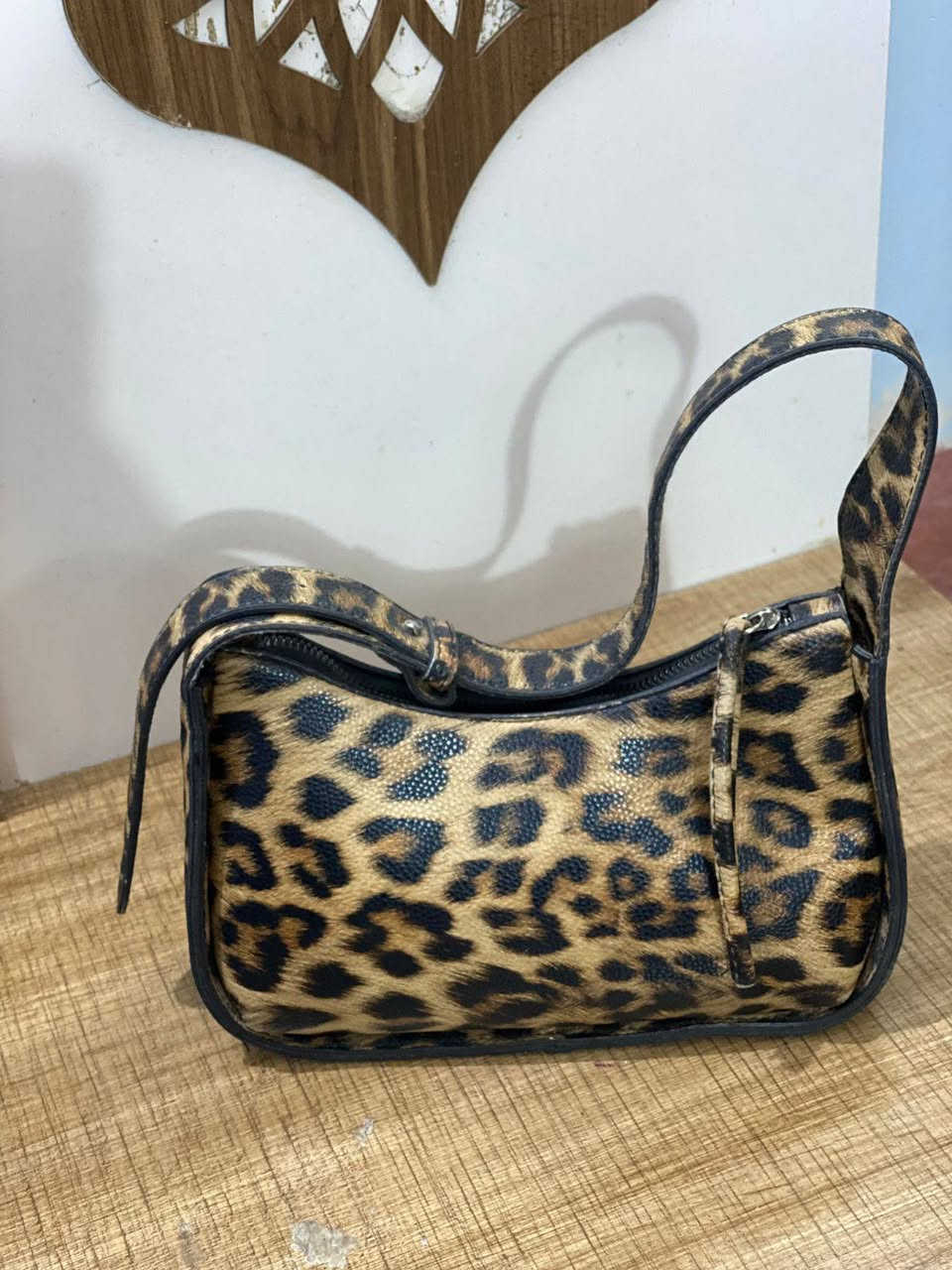 جنط استعمال قليل رايدتهم للبيع بسعر جدا مناسب


**إذا كنت صاحب هذا الإعلان وتريد حذفه لأي سبب، رجاءا أرسل رسالة إلى الدعم الفني**