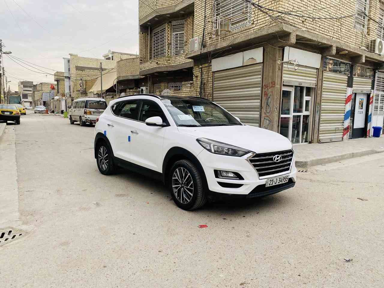 السلام عليكم
توسان موديل 2020خليجي
شركه الكاصد
مكفوله كفاله عامه 
صبغ وتبديل وفتح
كير مكينه تبريد وضع شركه 
 فول مواصفات واحد ع واحد
رقم سليمانه  تحويل اوكاله
مواصفات
بصمه
بانو رما
تبريد قطعتين
رادار
نقطه عمياء أوتو ستوب
تحكم ستيرن
تبريد قطعتين
شاحن واير ليس
تحديد مسار
كشن كهربائي
أوتو ستوب
توقف ذاتي
هندبريك بصمه
فور ويل
سستم سماعات انفنتي
اريل نفكيشن
لد نهاري
بعد بيهة هواي مواصفات

سيارة نظيفة جدأ 
مكان سيارة بغداد
للاستفسار***********
