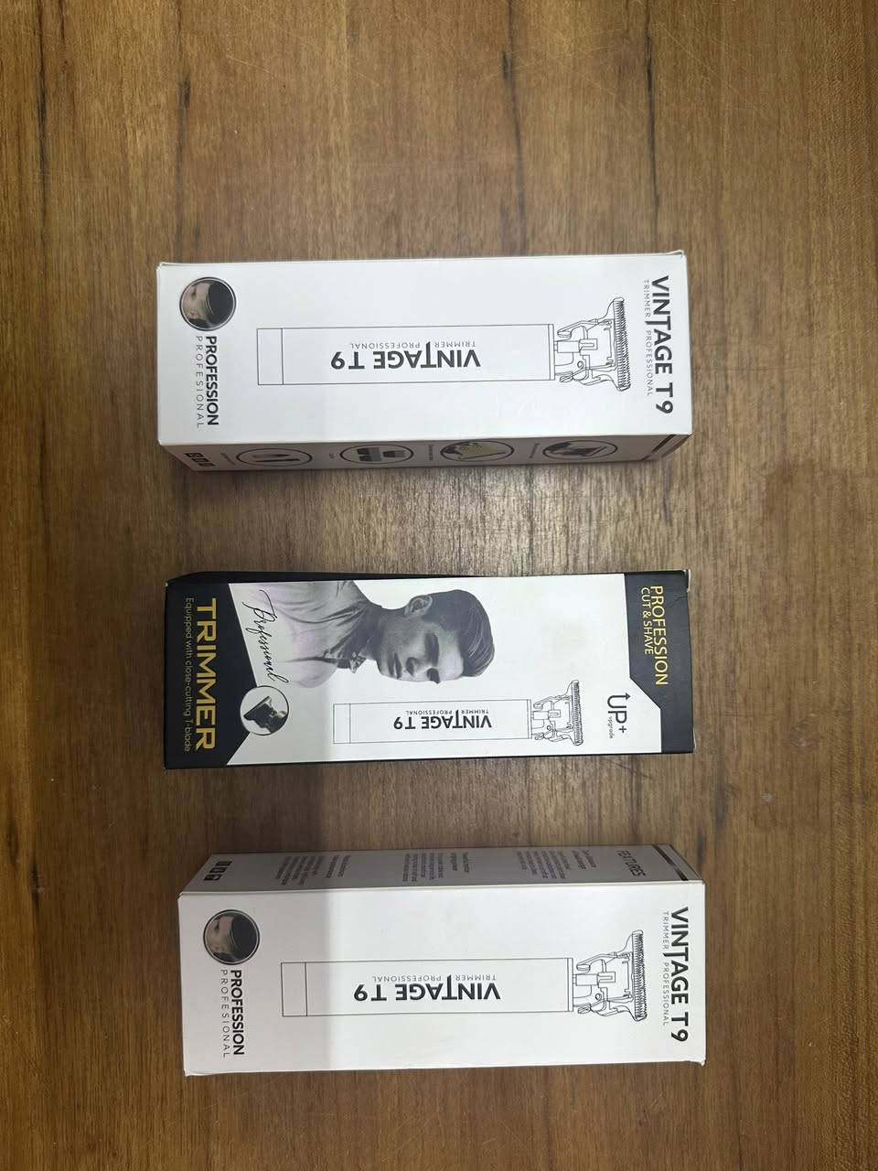 ماكنة حلاقة 3 قطع ب 10 الف بغداد البلديات ***********
