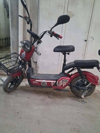 بايسكل شحن للبيع كلش نظيف مابي اي نقص بطاريات جدد صار شهرين من أخذنا ا...