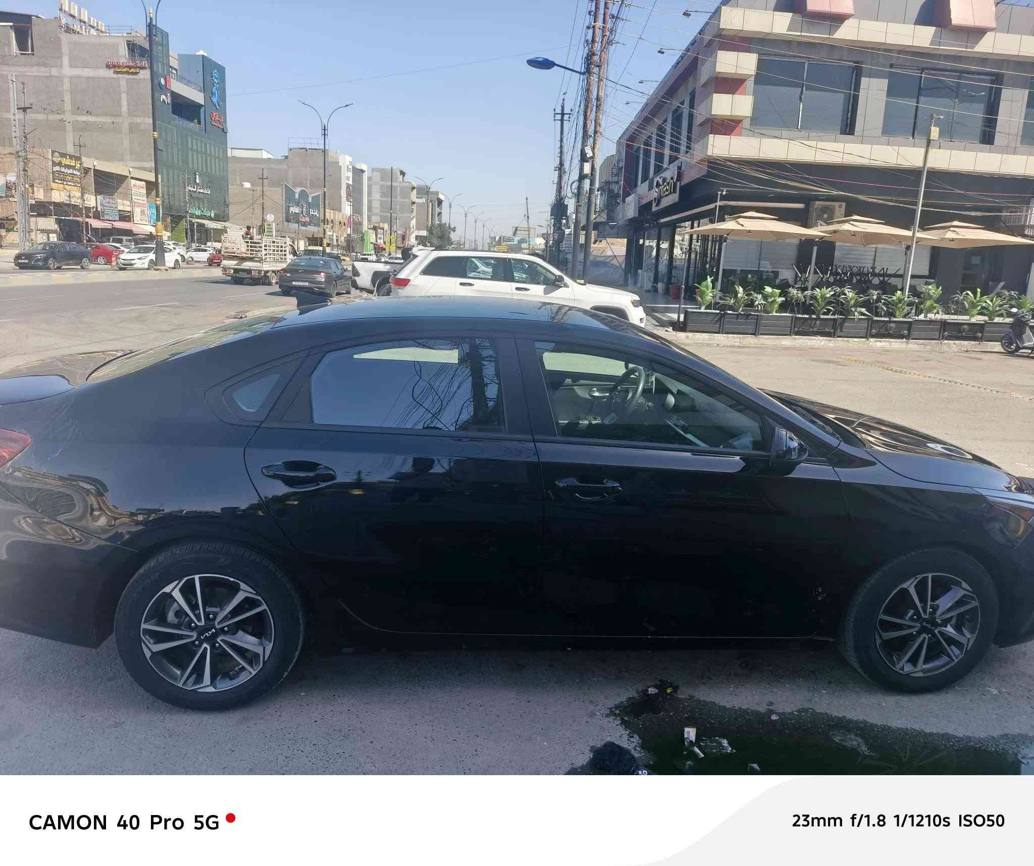 :2024
الفئة: (LX)

الممشى: ( 100 ألف ميل/ كم/ماشيه بأمريكا مو بشوارع العراق)

اللون: ( اسود)

نوع الوارد: (وارد أمريكي)

المواصفات:

محرك (2000cc ) دوش (اقتصادية جداً)

كير ومحرك بحالة ممتازة

شاشة كبيرة / كاميرا خلفية

تدفئة وتبريد ممتاز (تبريد ثلج)

أنظمة أمان (رادار، تحديد مسار، مانع انزلاق)

حالة السيارة (الضرر):
(بدون قطرة صبغ جاملغين خلفيه بارد وقبق جنطه مبدل) 

 ( بدون دواخل وبدون إيرباك)

الشاصي  سليم 100% 
الرقم والسنوية:بغداد/شهداء باقيلها أقل من سنه باسمي 

رقم (بغداد)

السعر:140$
السعر بيه مجال بسيط للطيبين

المكان: ( بغداد - السيديه/أو/اليرموك)
للتواصل والاستفسار: (***********)
