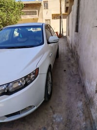كيا سيراتو 2011 جاهزه من كلشي كير مكينه حداديه تبريد بيها صبغ جاملغ خل...