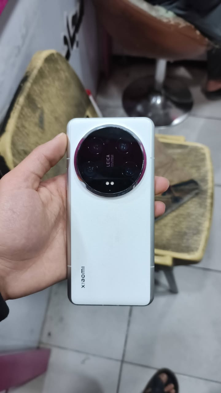 شاومي 14 الترا ذاكره 512
السعر خاص
***********
