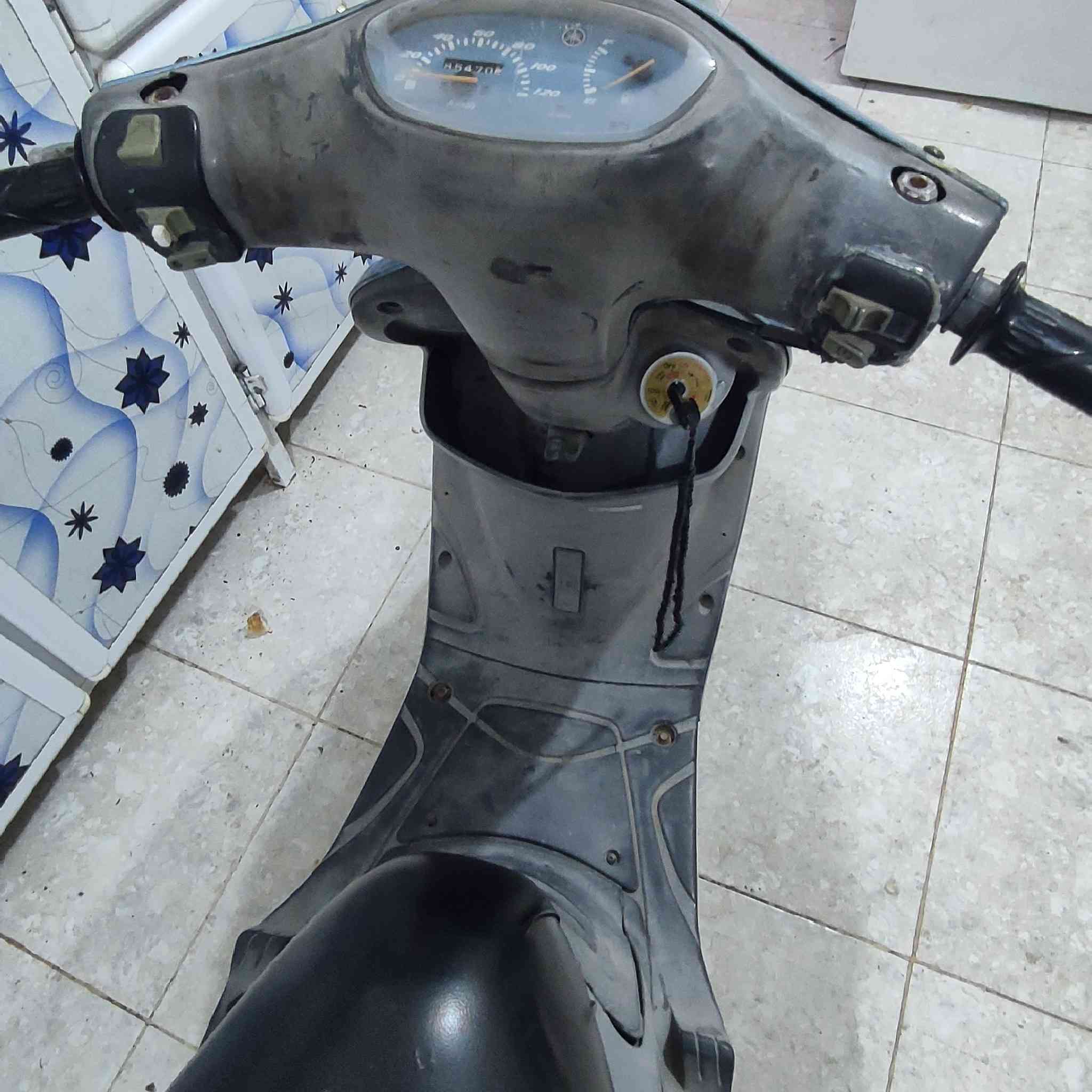 ماكس منغولي الببيع
مفتوح بيها ولفات فقط ونقصها باتري وسلف. 575 وبيها مجال قليل ***********
