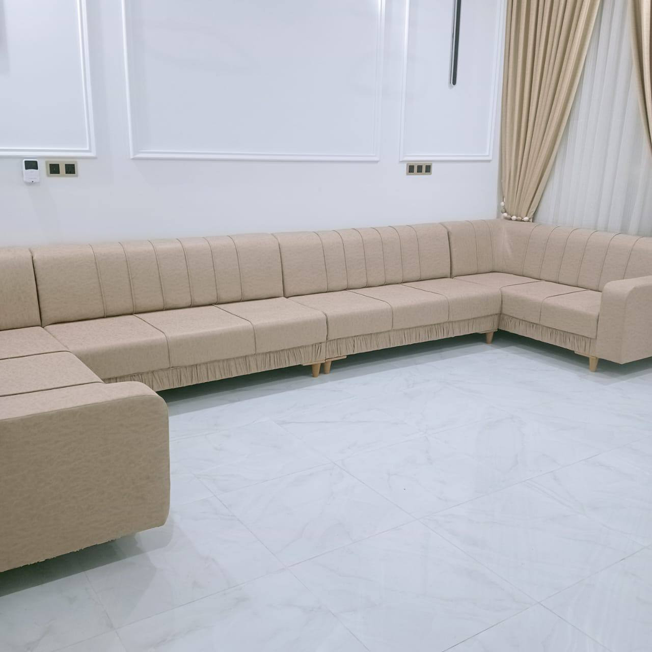 دوشمة ونجارة سجاد الصمياني
من بيت الزبون
شغل قوي ونضيف 
ضمان٥ سنين
  العنوان / الديوانية حي الفرات مقابل كلية الطب
***********
