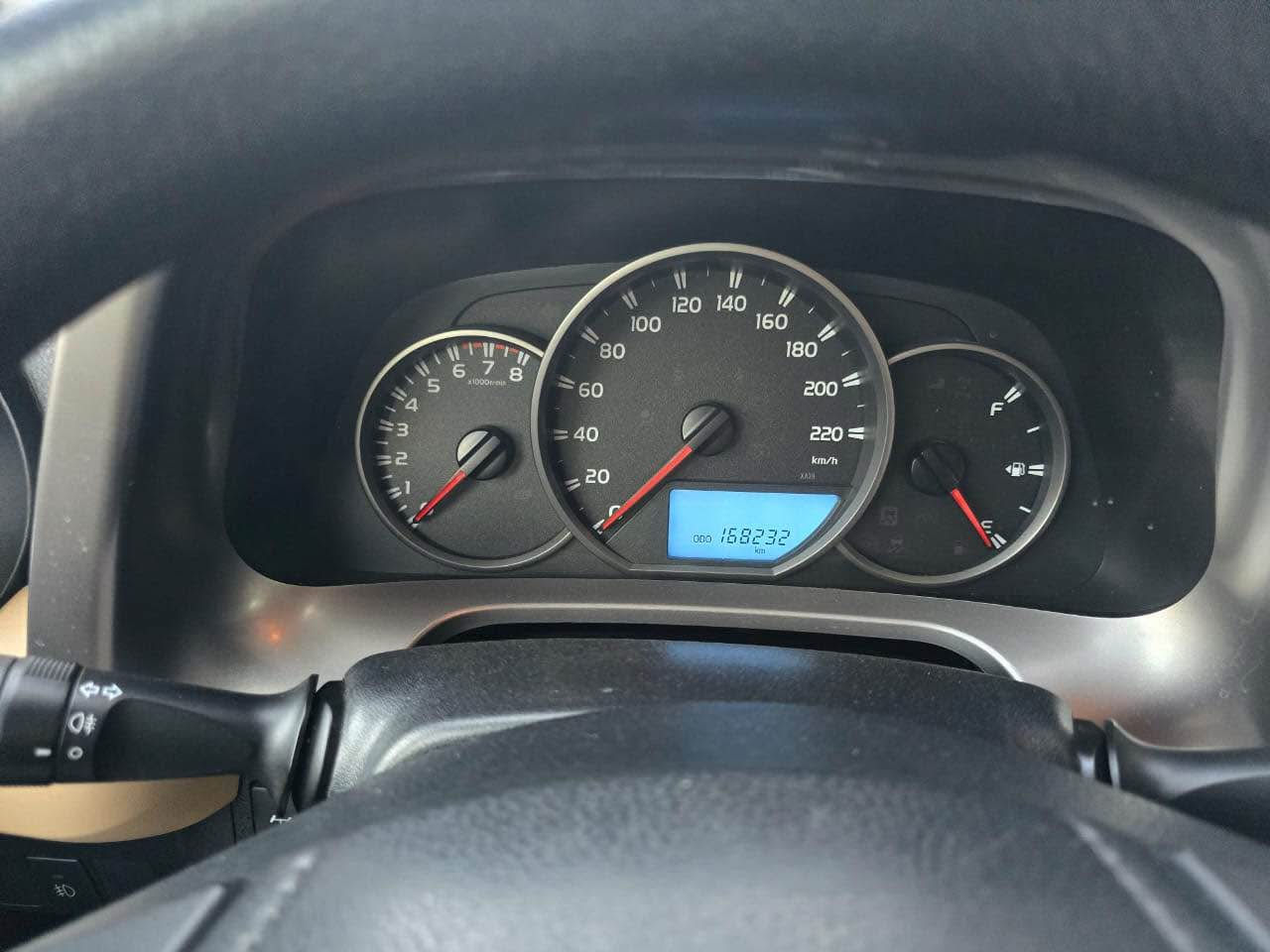 تويوتا راف فور
2018
خليجى شريكه جيهان مرغوب 
ناو زه ردى مرغوب
دبل اكسل
بى بوياغ
ته رزه يه كى كه مى هه يه 
جوار به نجه سارده كوتى هه يه 
170 هزار رويشتوه
سنوى تا 2028 نويه
گير و مكينه به شه رت

شوين سوران. هه ولير
***********
*********** سوران, أربيل
