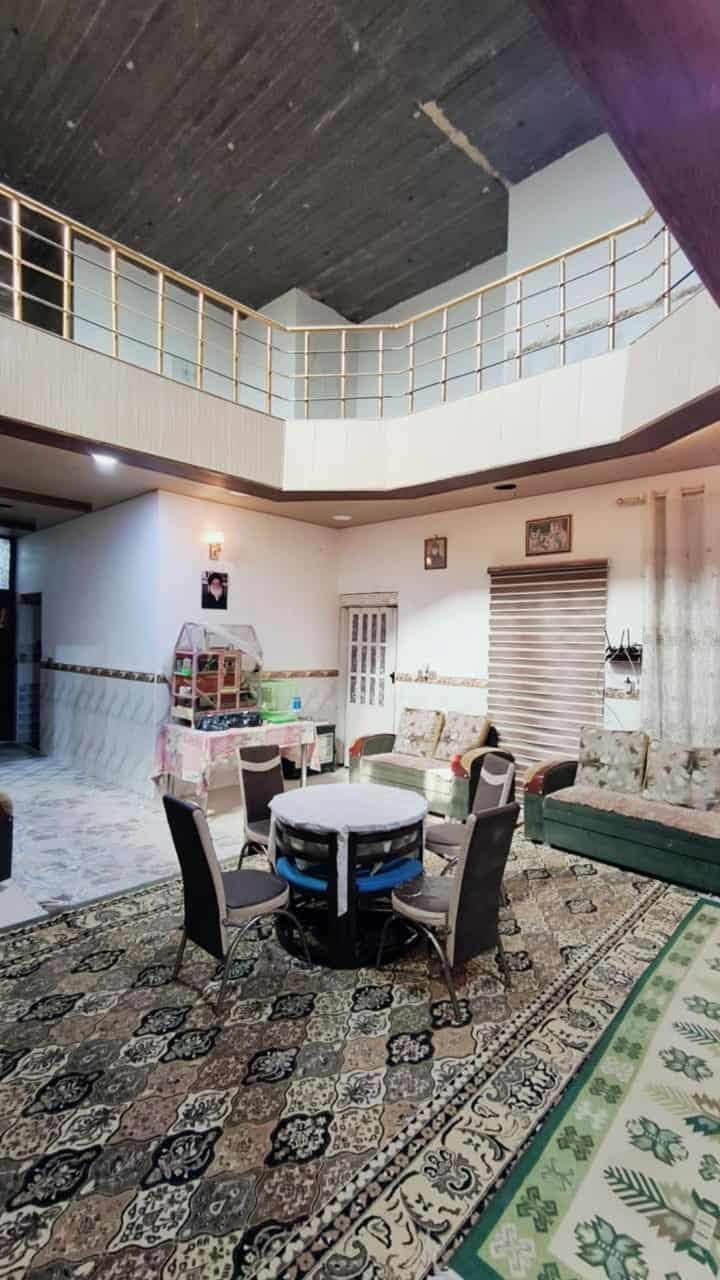 السلام عليكم بيت بل ٦٠٠٠ الجربوعية المساحة ٢٥٠ طابقين الطابق الاول كامل الطابق الثاني عوزة بياض وأرضية   تفاصيل العقار ٥ غرف نوم براني صالة مطبخ وطارمه رقم العقار ٦٦٩٥مطلوب لإسكان ١٧ مليون السعر الكلي للعقار اكتب كلمة تم للستفسار الاتصال على الرقم *********** او مراجعة مكتب عقارات الثابت عنوان المكتب السماوة حي الحكم مجاور مجمع الالماني توتل مقابل متنزه النورين.
