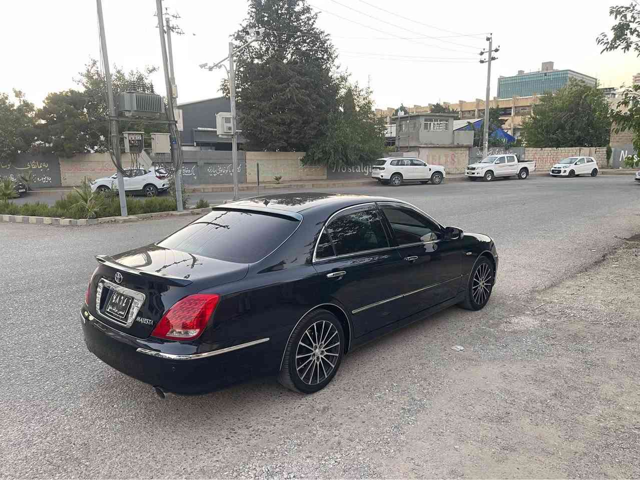 toyota majesta 2005
به س موسه   ٤٧$ ماجيلكى كه م
ده بله كانى حوركراوه به دلى خوت به رزو نزمى بيبكه 
كه فه ركوراوى يابانه
اوينه ايشاره ت
اى بى ايس شاهينه به شه رت
ره نكى نيلييه زور جوانه هيج كالبونه وه ى نيه
٤ دوكمه يه سلايته
ته بريد وكه رميو بريك به سراوه
كيرومه كينه به شه رت *********** السليمانية, العراق
