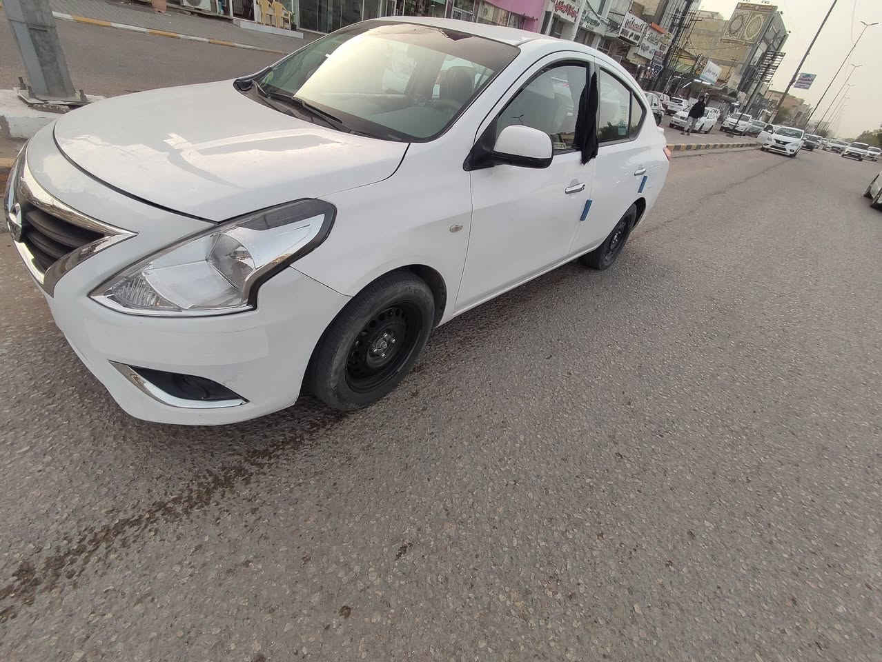 موديل 22
هندي بليتة زركة 
رقم اربيل 27
فول مواصفات 
بيها اقل 3 قطع رش
مراوس بالنترا  2011
مكاني النجف الاشرف 
***********
واتساب
