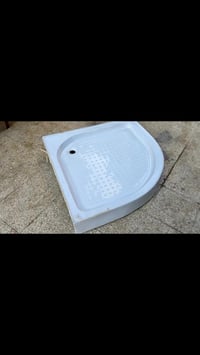 أرضيه مال دوش سعر القطعه 15 الف موجود كميه للاستفسار تعال واتساب 07771...