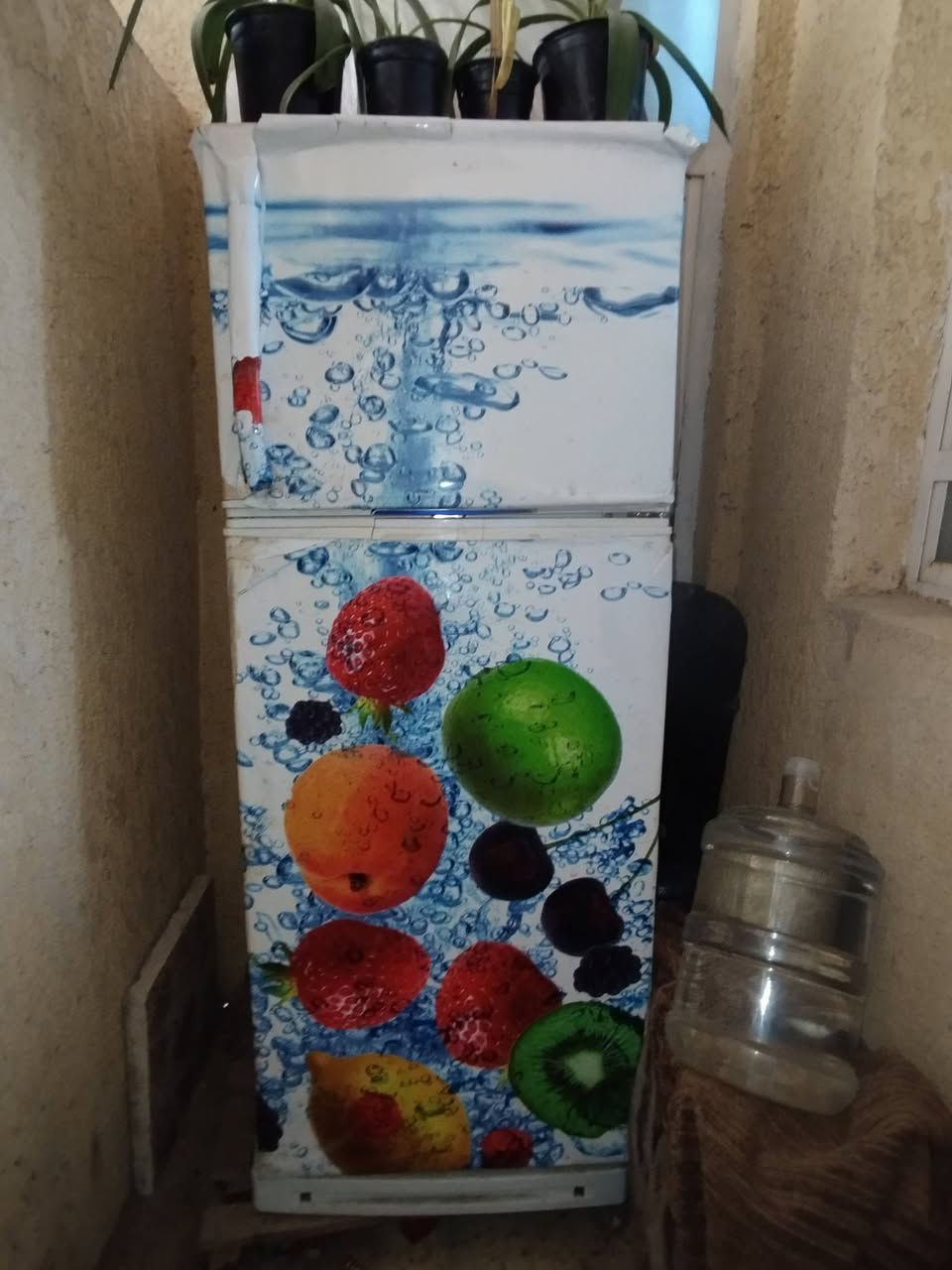 السلام عليم ثلاجه نوع كون كورد للبيع السعر 50 قفل شغاله الاتصال  ***********
