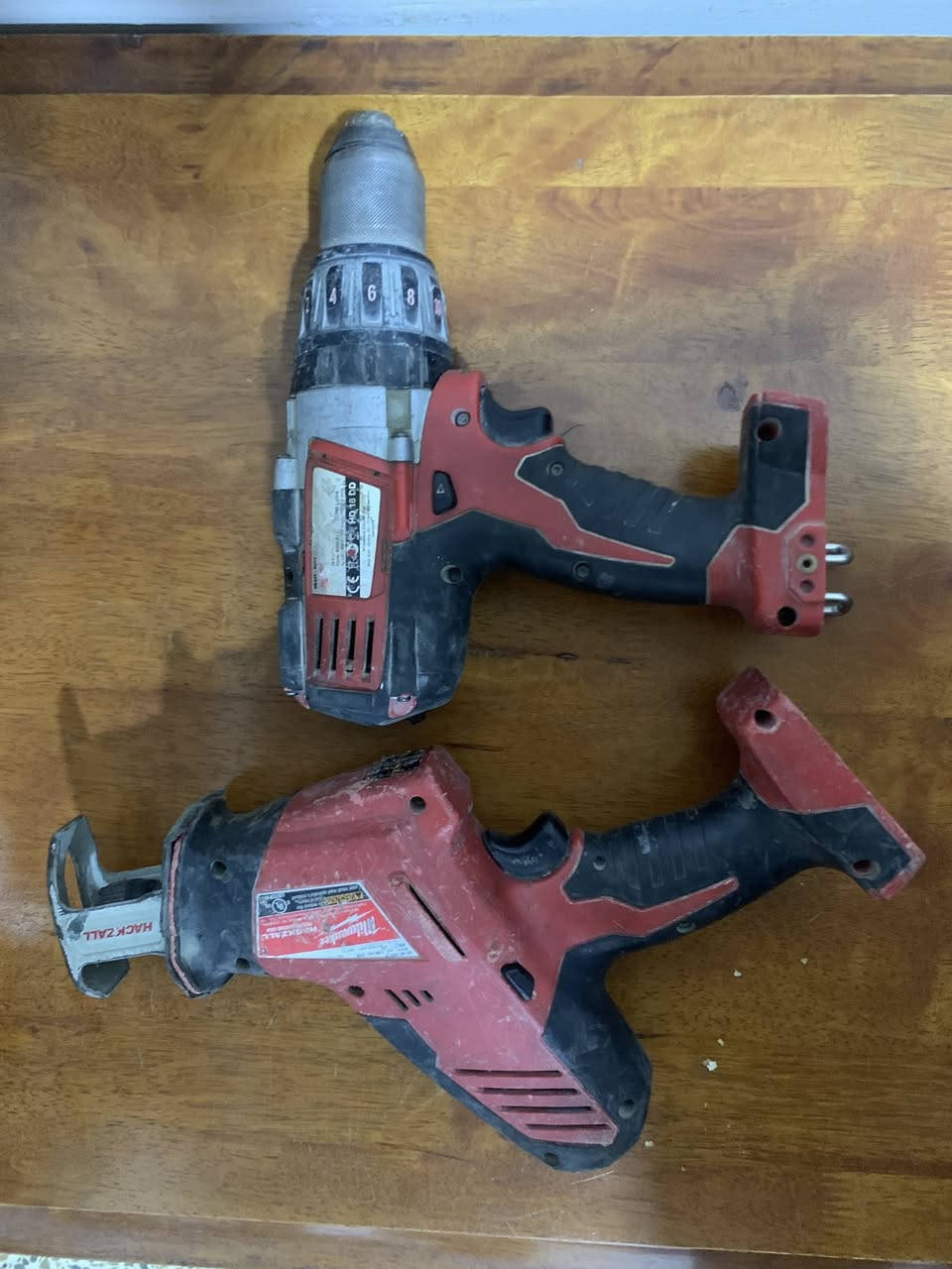 دريل + منشار كهربائي للبيع 

للتواصل واتساب ***********
