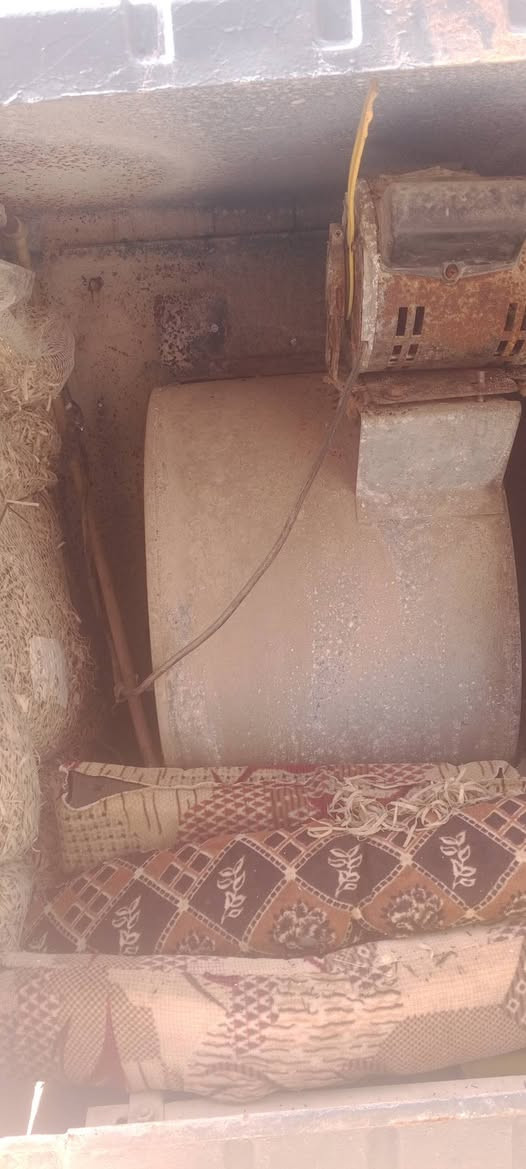 سلام عليكم هاذ مبرده للبيع السعر 40وتعال خاص شرط كلشي مابيه ماطورها جديد


**إذا كنت صاحب هذا الإعلان وتريد حذفه لأي سبب، رجاءا أرسل رسالة إلى الدعم الفني**
