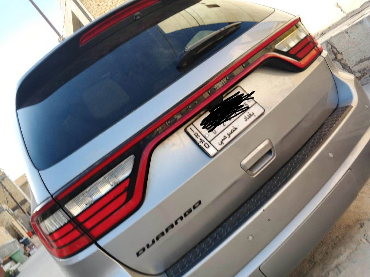 السلام عليكم 

دورنكو 2021 رقم بغداد للبيع سياره كلين مكفوله من الضربه والصبغ داخله قرار للعراق ماشيه 64 حداديه وطخم تاير جديد السياره جاهزه من كلشي نظيفه واجدد من الصور السعر 295 موجوده بالناصريه 

*********** موجود واتساب Singapore
