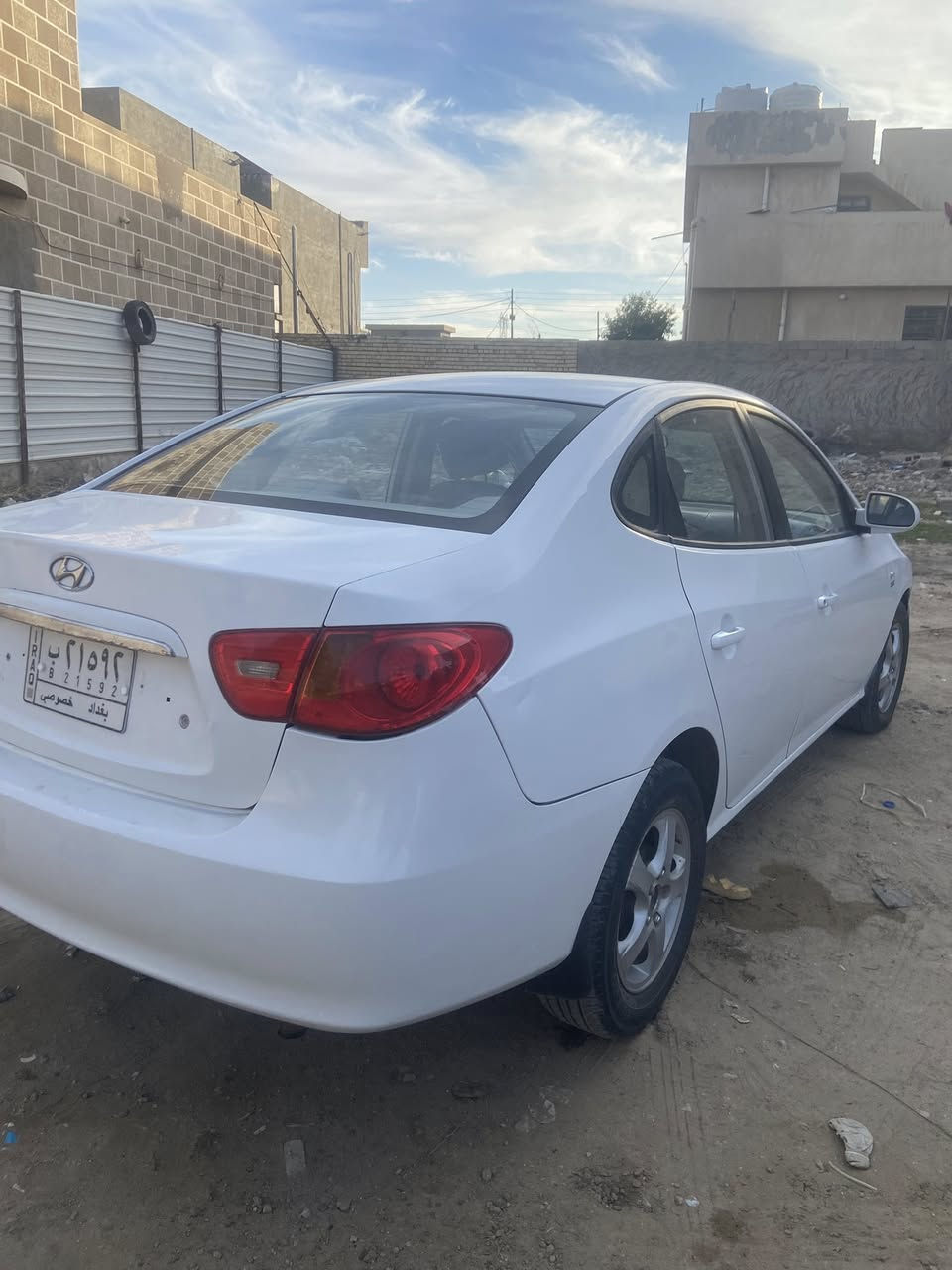 سلام عليكم أفانتي موديل 2009خليجي محرك1600دكشن عالي مكفول تبريد ثلج تتفاه شغله تخم تاير صدر خير من اللله سياره بيه قطعه واحده صبغ فقط الباقي كفاله عامه خير من اللله سياره رقم بغداد مشروع وطني السعر115وبيها مجال ***********)(***********
