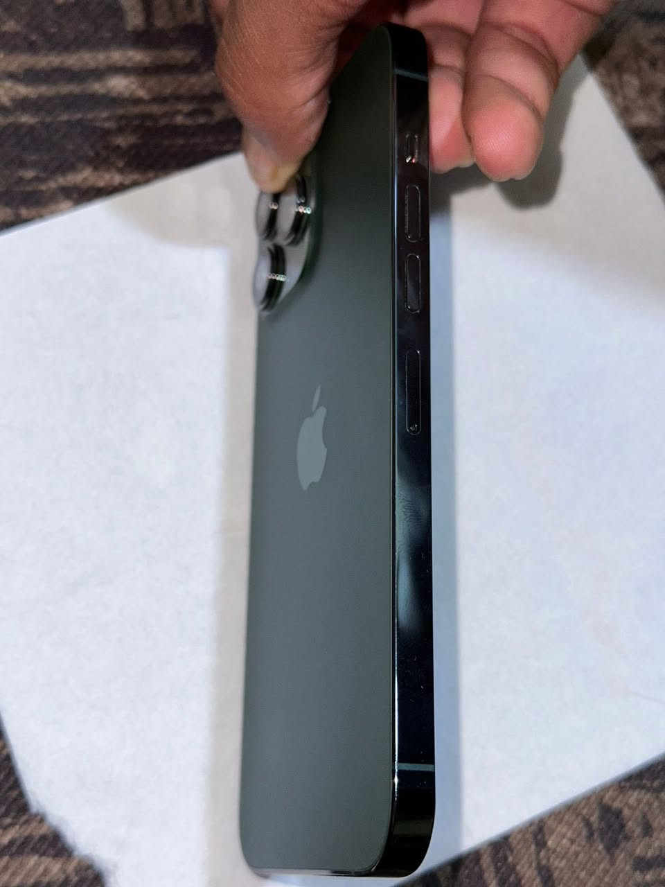 السلام عليكم
ايفون 13 برو ماكس كفالة

مساحتة 512

بطاريته 91 بلادي مو معلايه 

ما مفتوح ولا مبدل ولا داخل تصليح

لا كسر ولا فطر 

الملحقات الباكيت والكيبل

السعر 700

للاستفسار اكثر 0773254517

العنوان البصره حي الحسين


**إذا كنت صاحب هذا الإعلان وتريد حذفه لأي سبب، رجاءا أرسل رسالة إلى الدعم الفني**